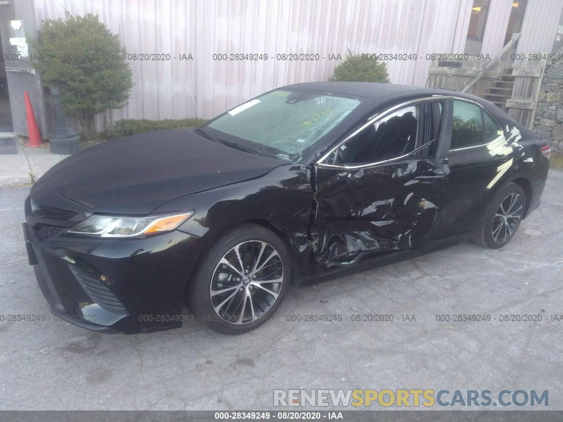 2 Photograph of a damaged car 4T1G11AK1LU340302 TOYOTA CAMRY 2020