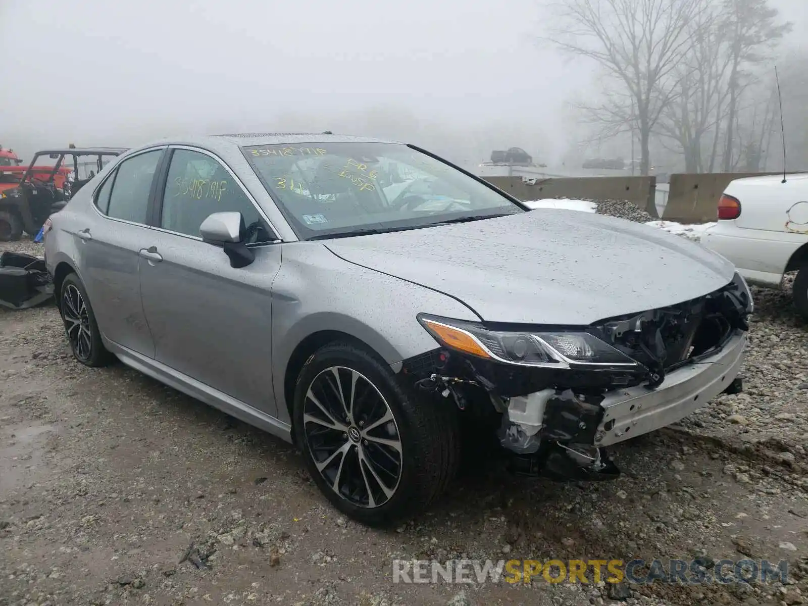 1 Photograph of a damaged car 4T1G11AK1LU341255 TOYOTA CAMRY 2020