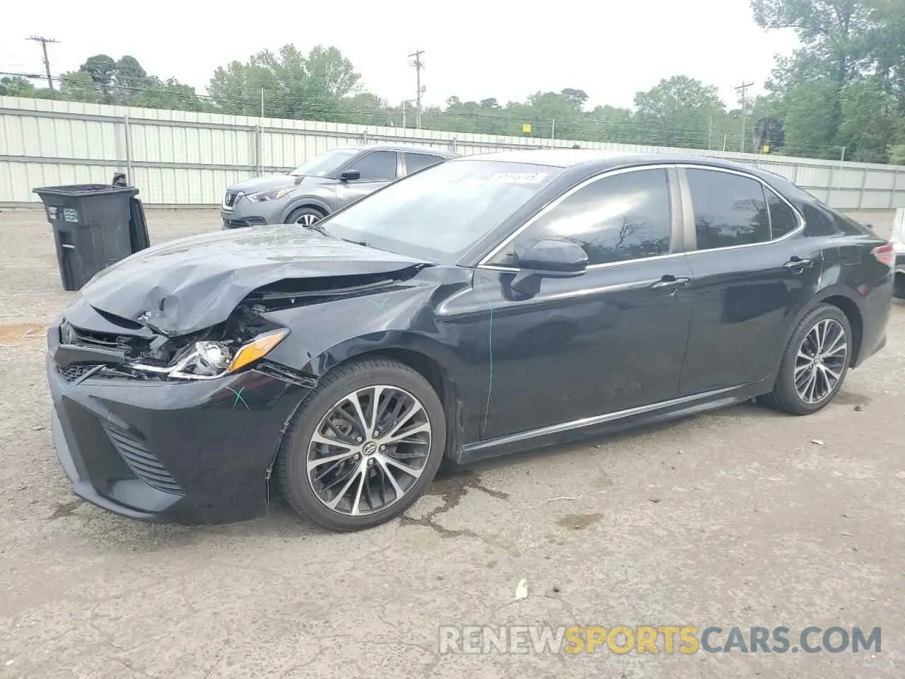 1 Photograph of a damaged car 4T1G11AK1LU347752 TOYOTA CAMRY 2020