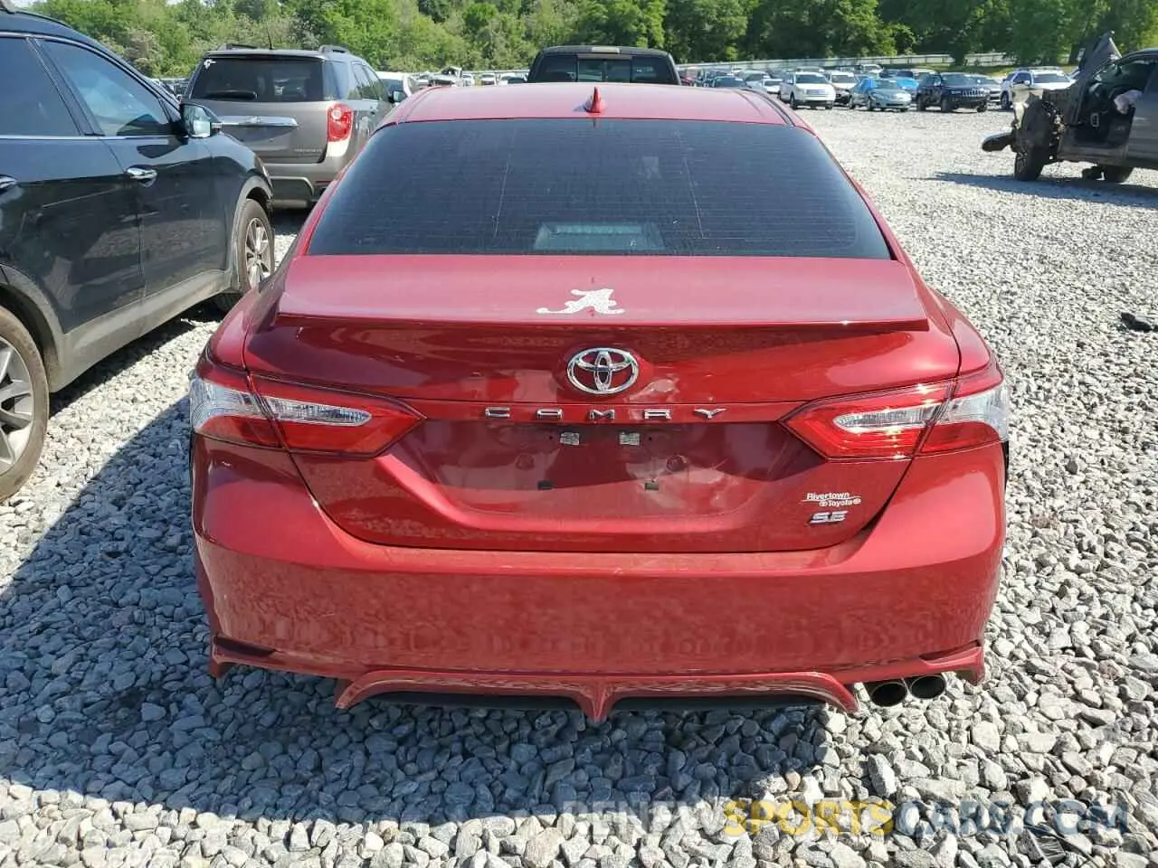 6 Photograph of a damaged car 4T1G11AK1LU349100 TOYOTA CAMRY 2020