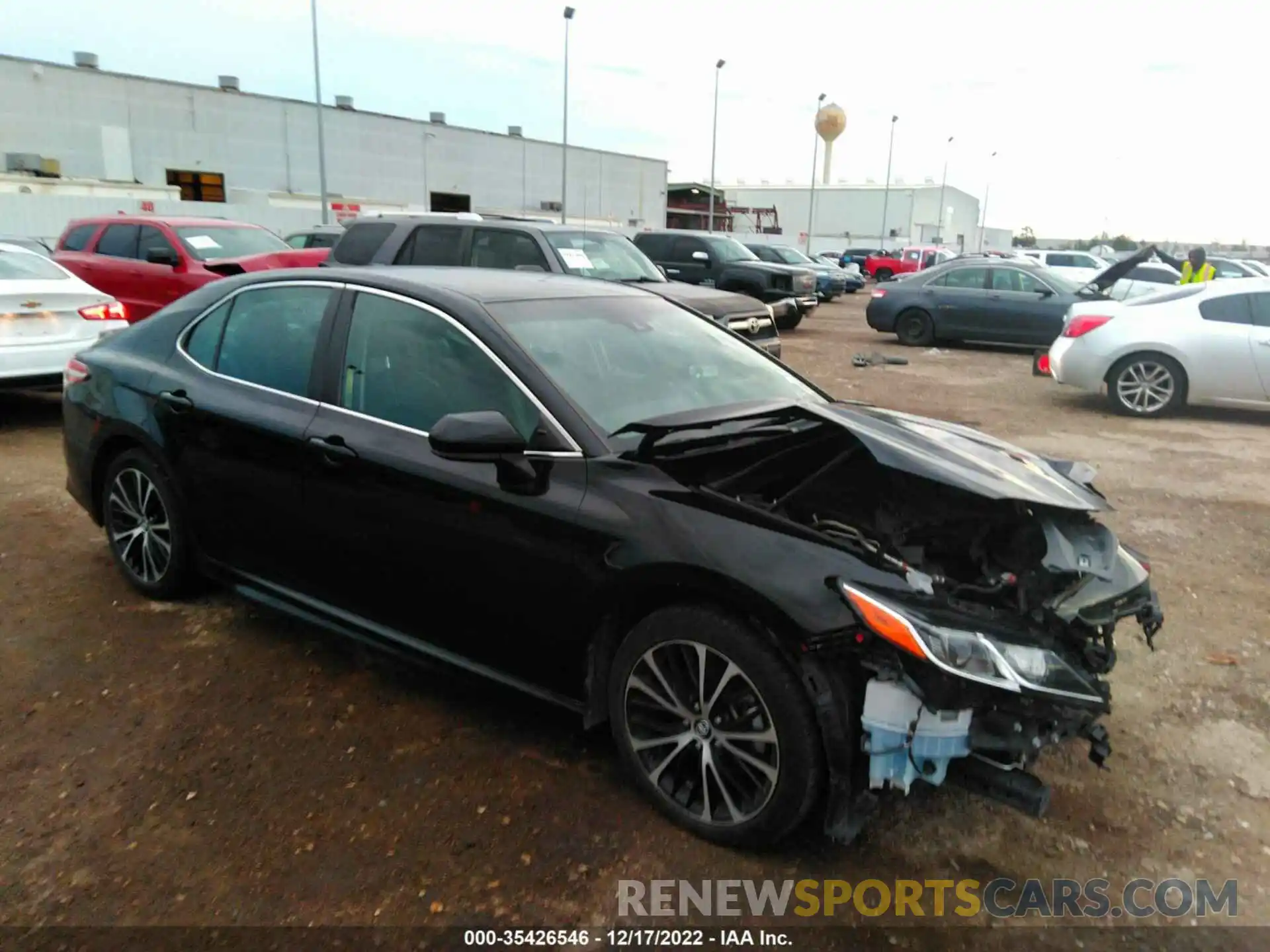 1 Photograph of a damaged car 4T1G11AK1LU349601 TOYOTA CAMRY 2020