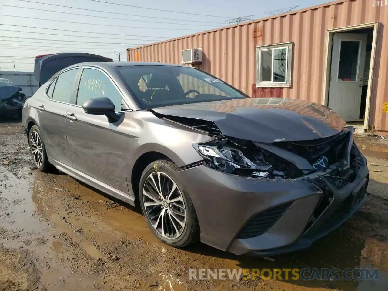 1 Photograph of a damaged car 4T1G11AK1LU367967 TOYOTA CAMRY 2020