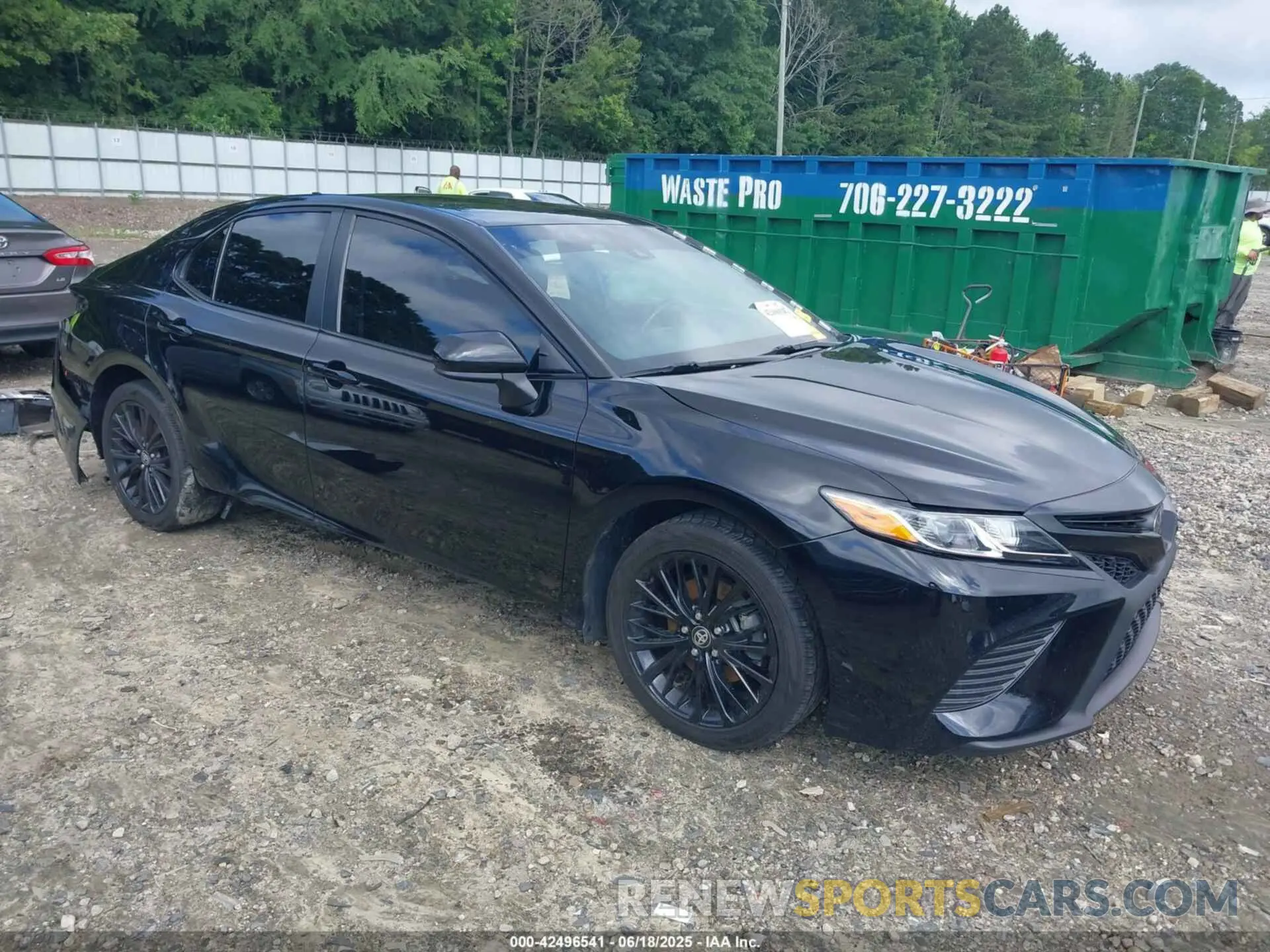 1 Photograph of a damaged car 4T1G11AK1LU369525 TOYOTA CAMRY 2020