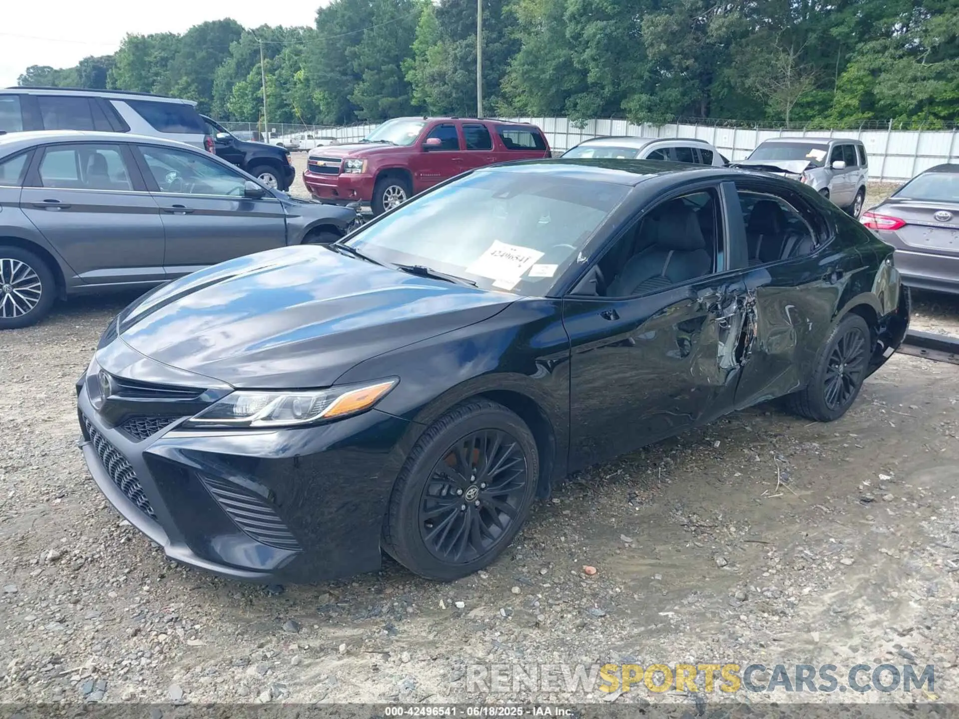 2 Photograph of a damaged car 4T1G11AK1LU369525 TOYOTA CAMRY 2020
