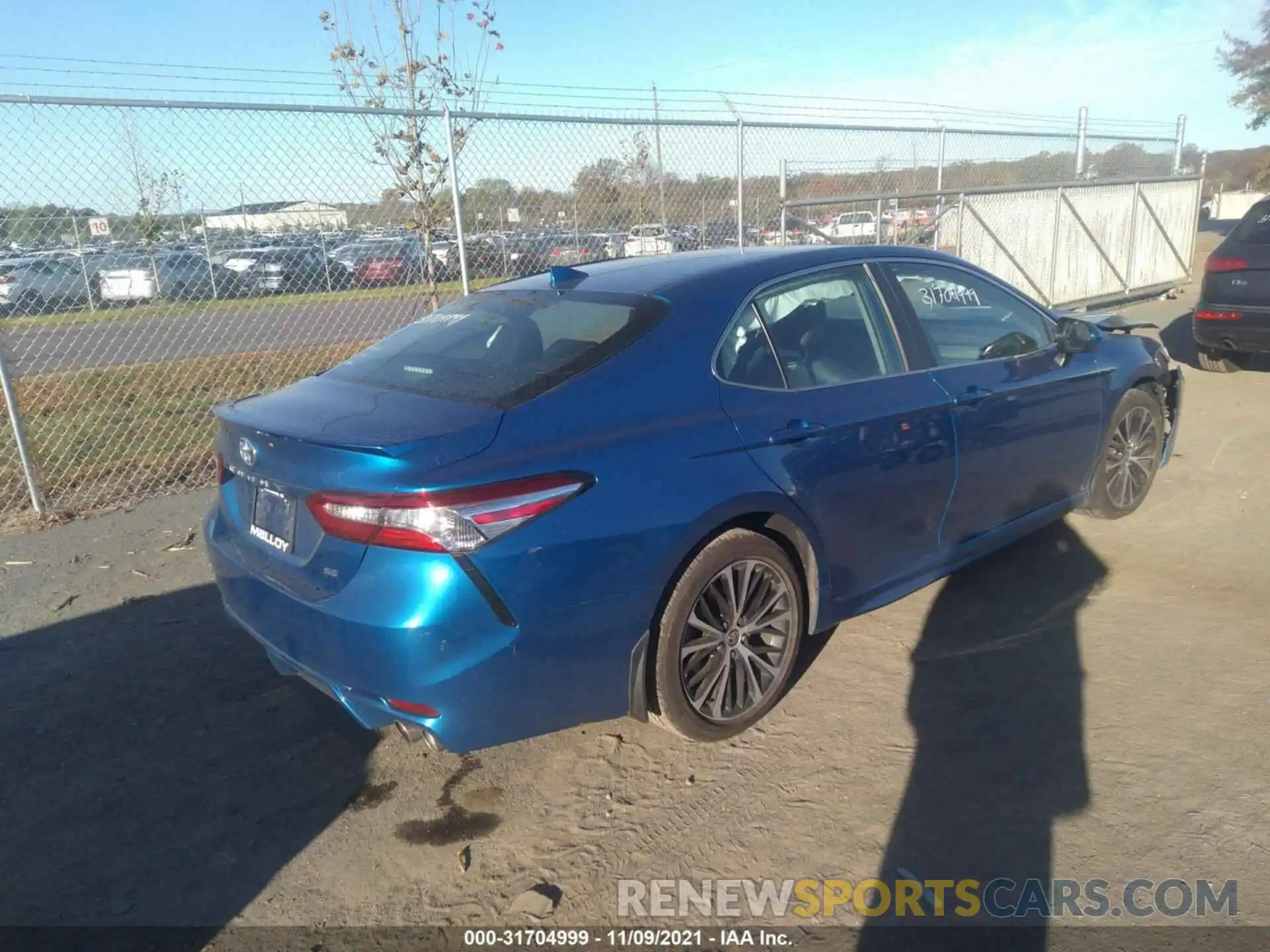 4 Photograph of a damaged car 4T1G11AK1LU372912 TOYOTA CAMRY 2020