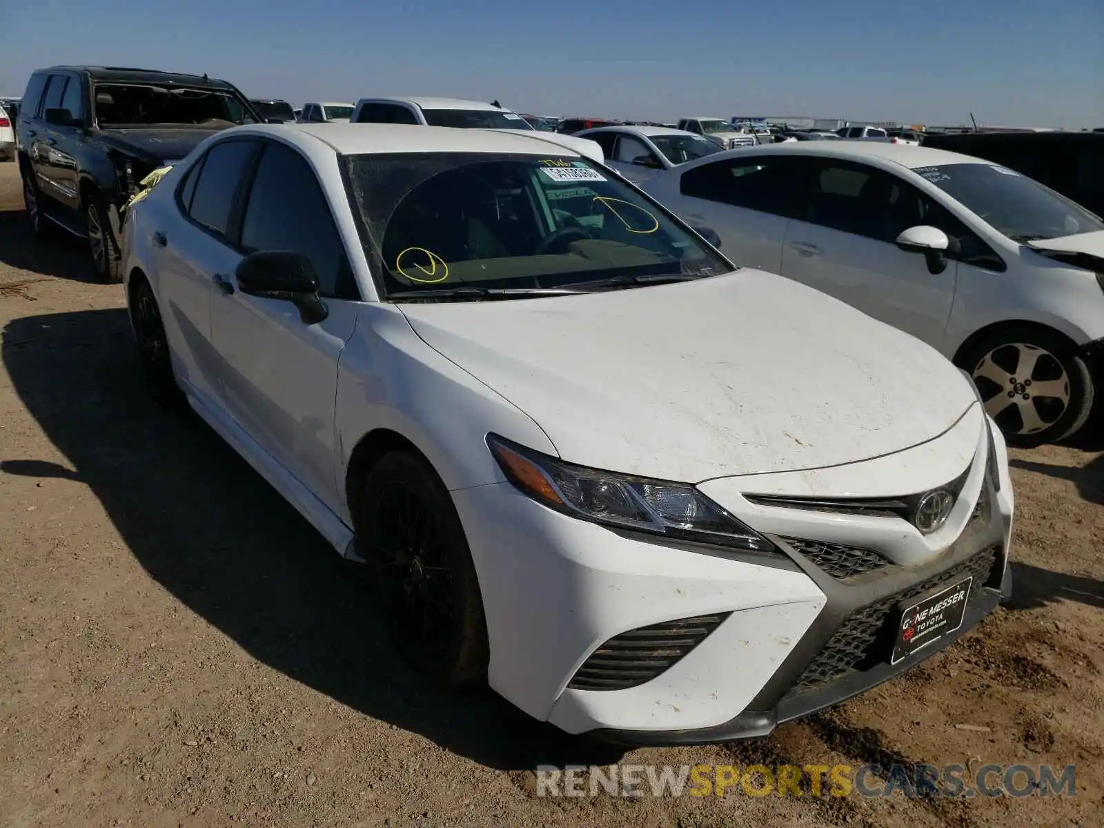 1 Photograph of a damaged car 4T1G11AK1LU379553 TOYOTA CAMRY 2020