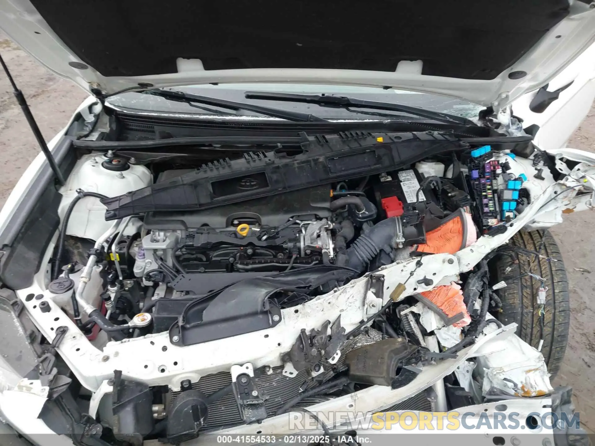 10 Photograph of a damaged car 4T1G11AK1LU380458 TOYOTA CAMRY 2020