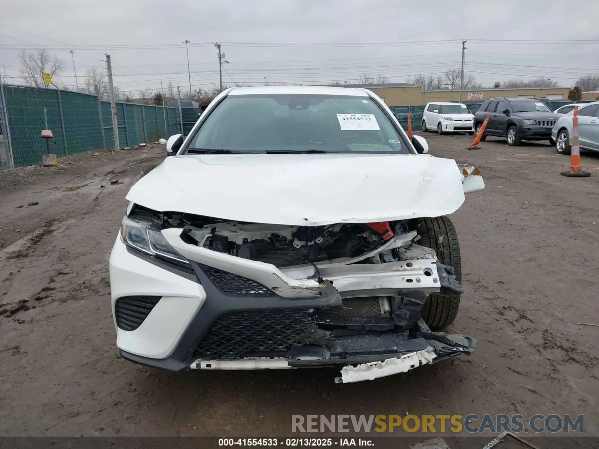 12 Photograph of a damaged car 4T1G11AK1LU380458 TOYOTA CAMRY 2020