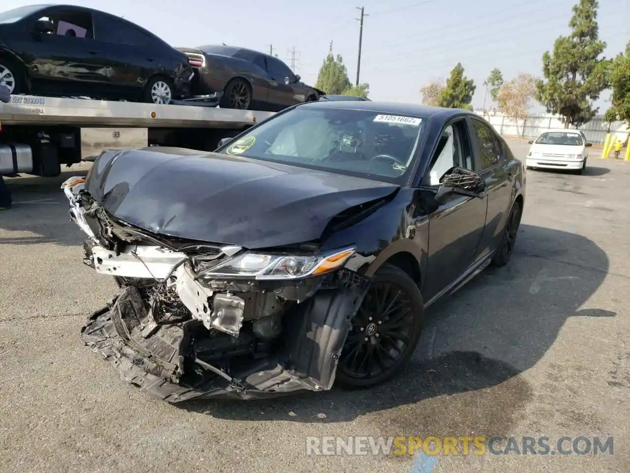 2 Photograph of a damaged car 4T1G11AK1LU380878 TOYOTA CAMRY 2020