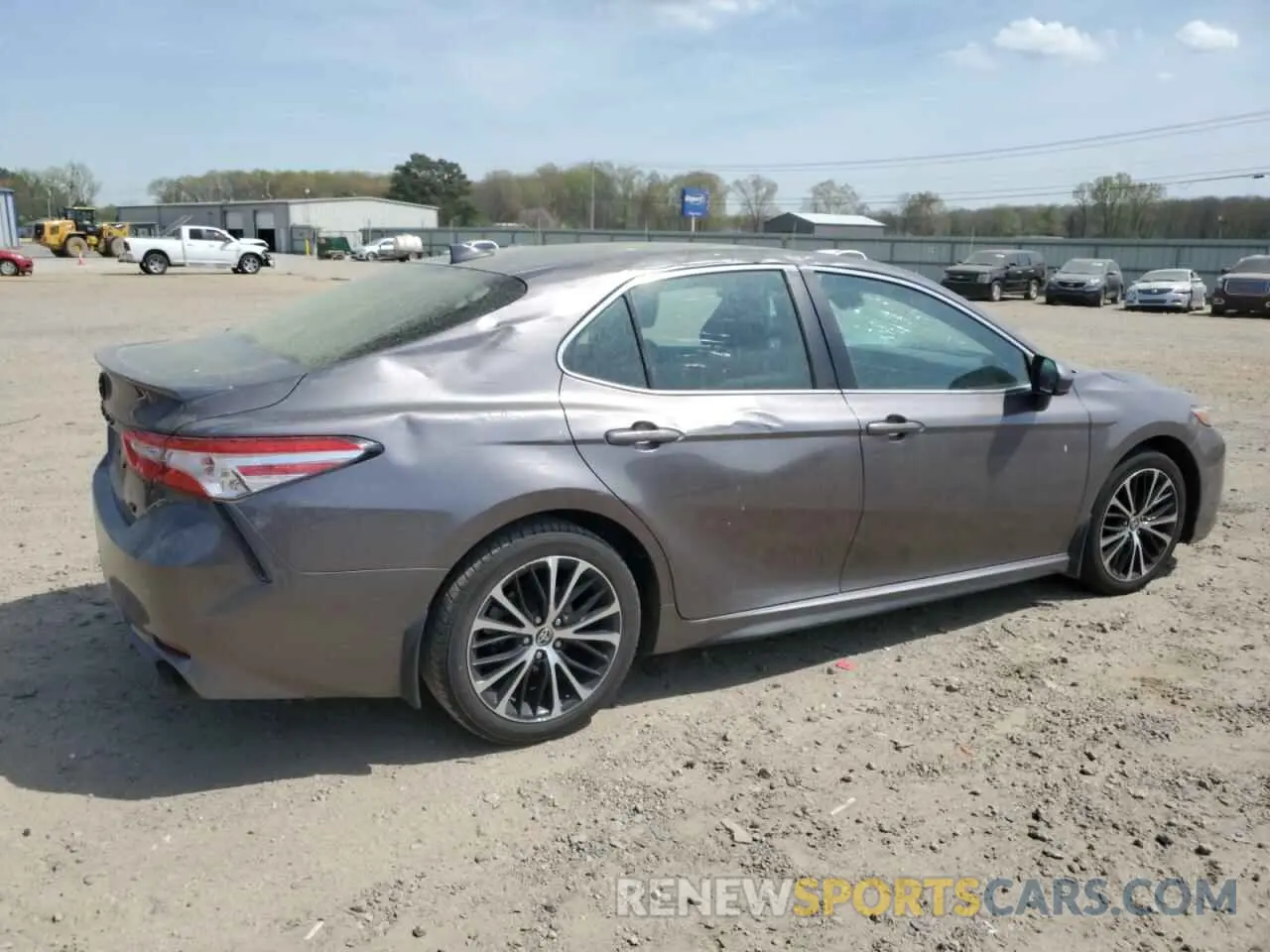 3 Photograph of a damaged car 4T1G11AK1LU388575 TOYOTA CAMRY 2020