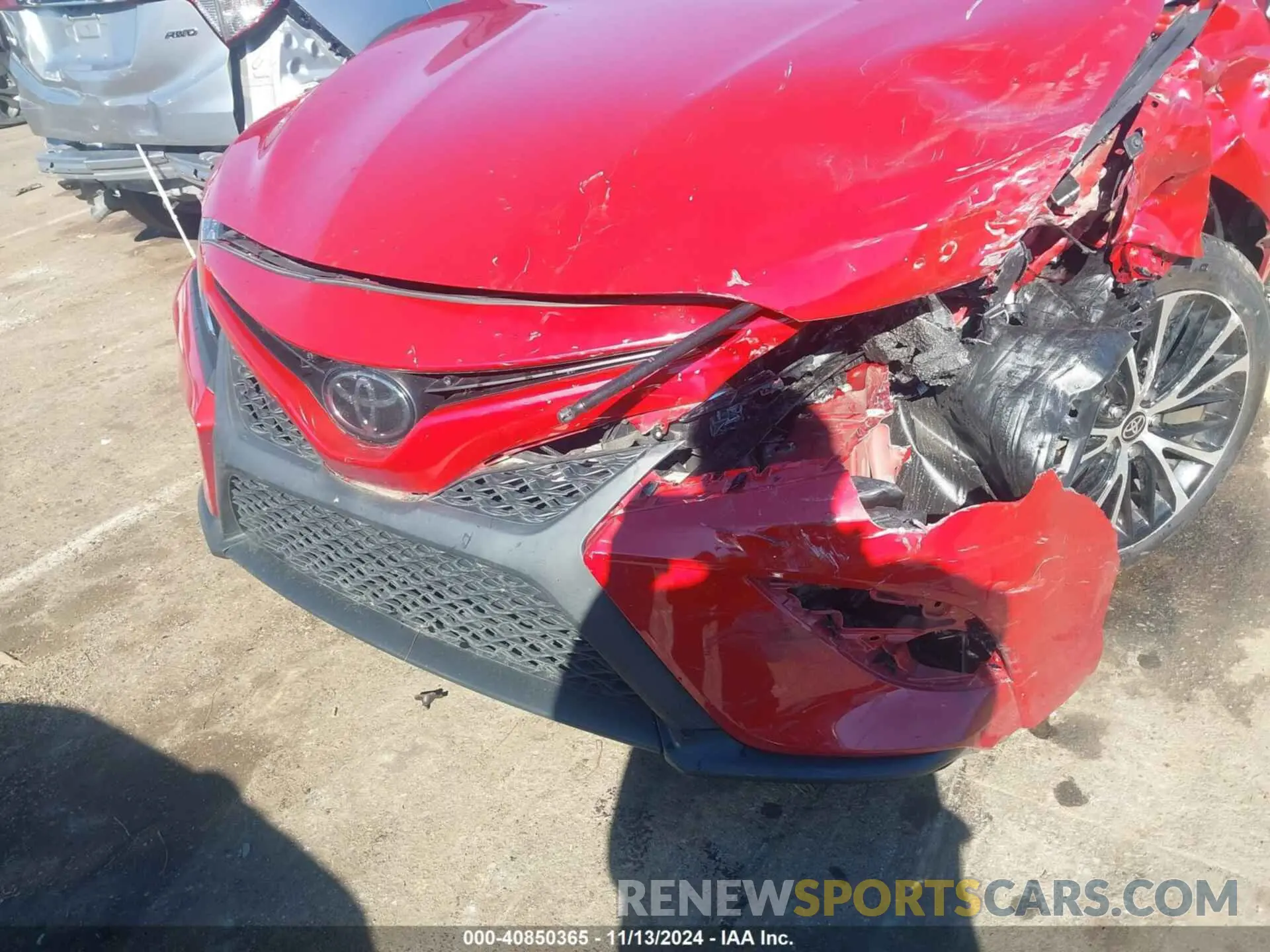17 Photograph of a damaged car 4T1G11AK1LU397793 TOYOTA CAMRY 2020