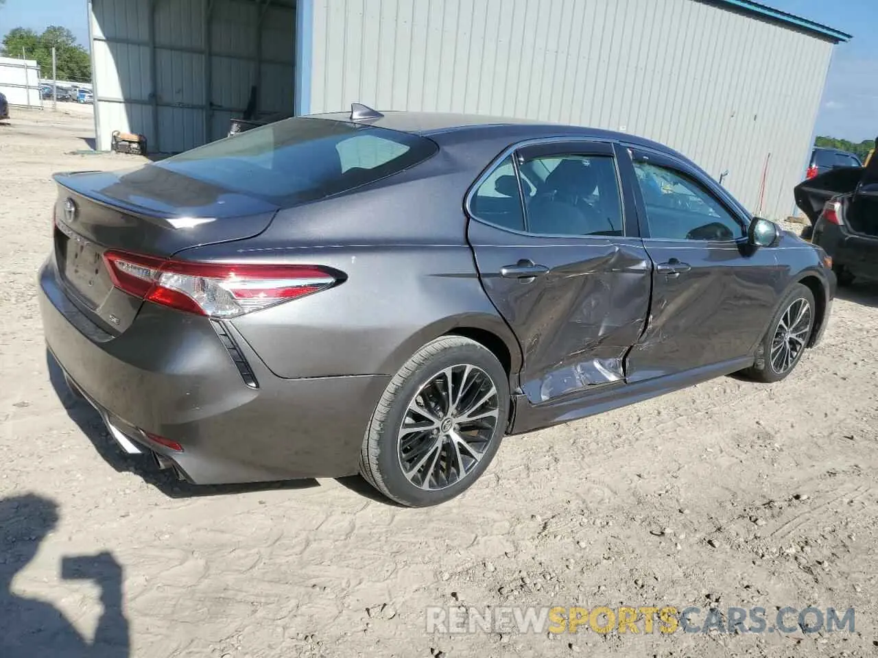 3 Photograph of a damaged car 4T1G11AK1LU862380 TOYOTA CAMRY 2020