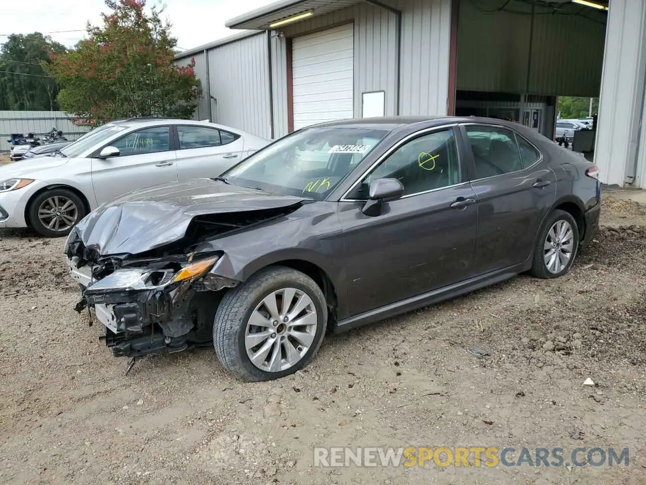 1 Photograph of a damaged car 4T1G11AK1LU871466 TOYOTA CAMRY 2020