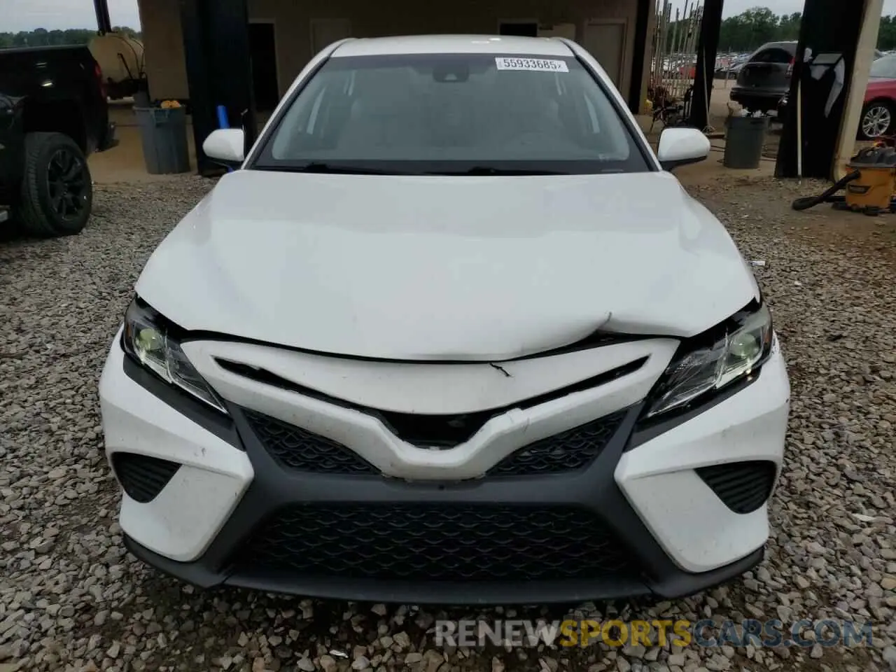 5 Photograph of a damaged car 4T1G11AK1LU888459 TOYOTA CAMRY 2020