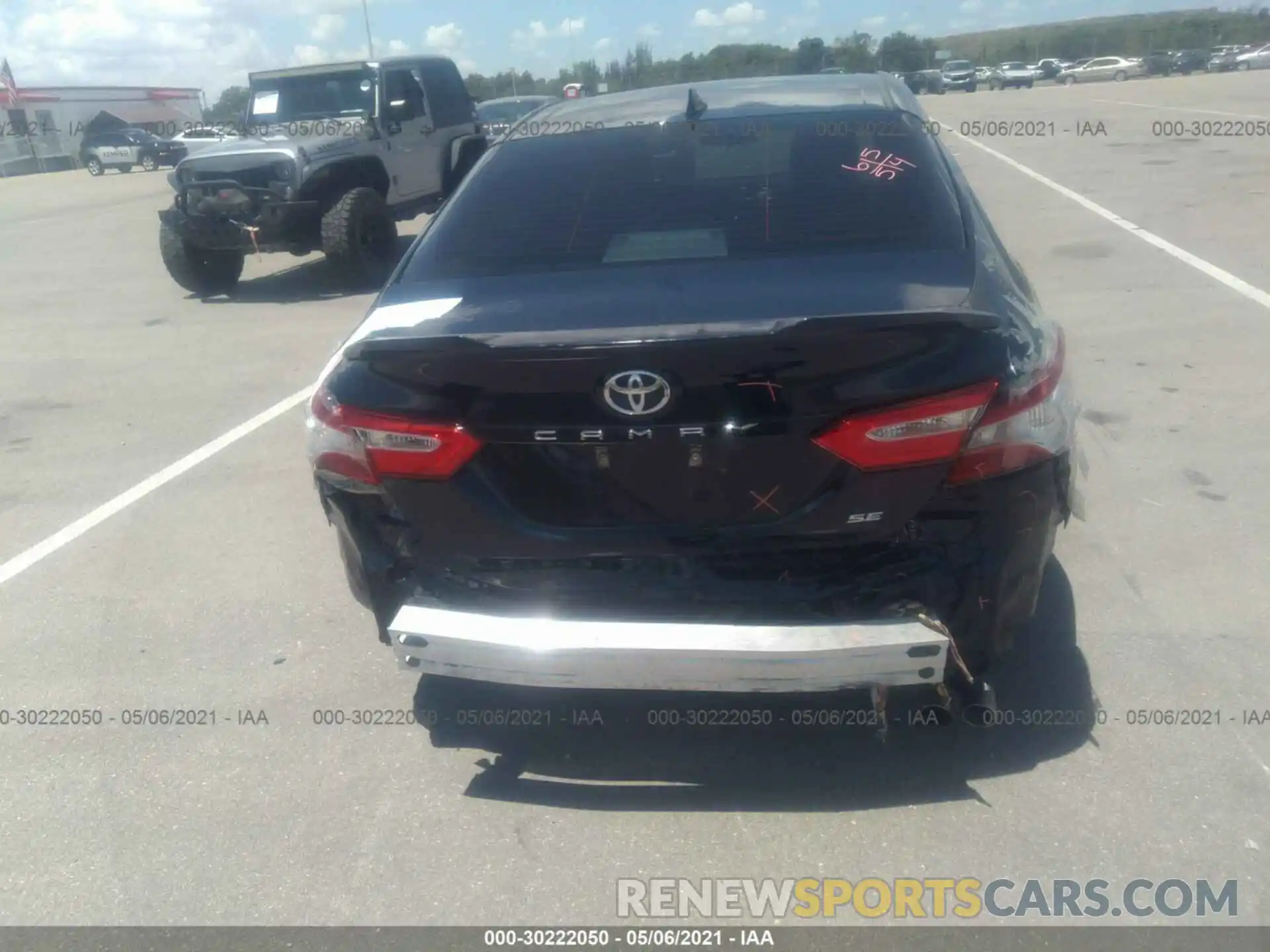 6 Photograph of a damaged car 4T1G11AK1LU902778 TOYOTA CAMRY 2020