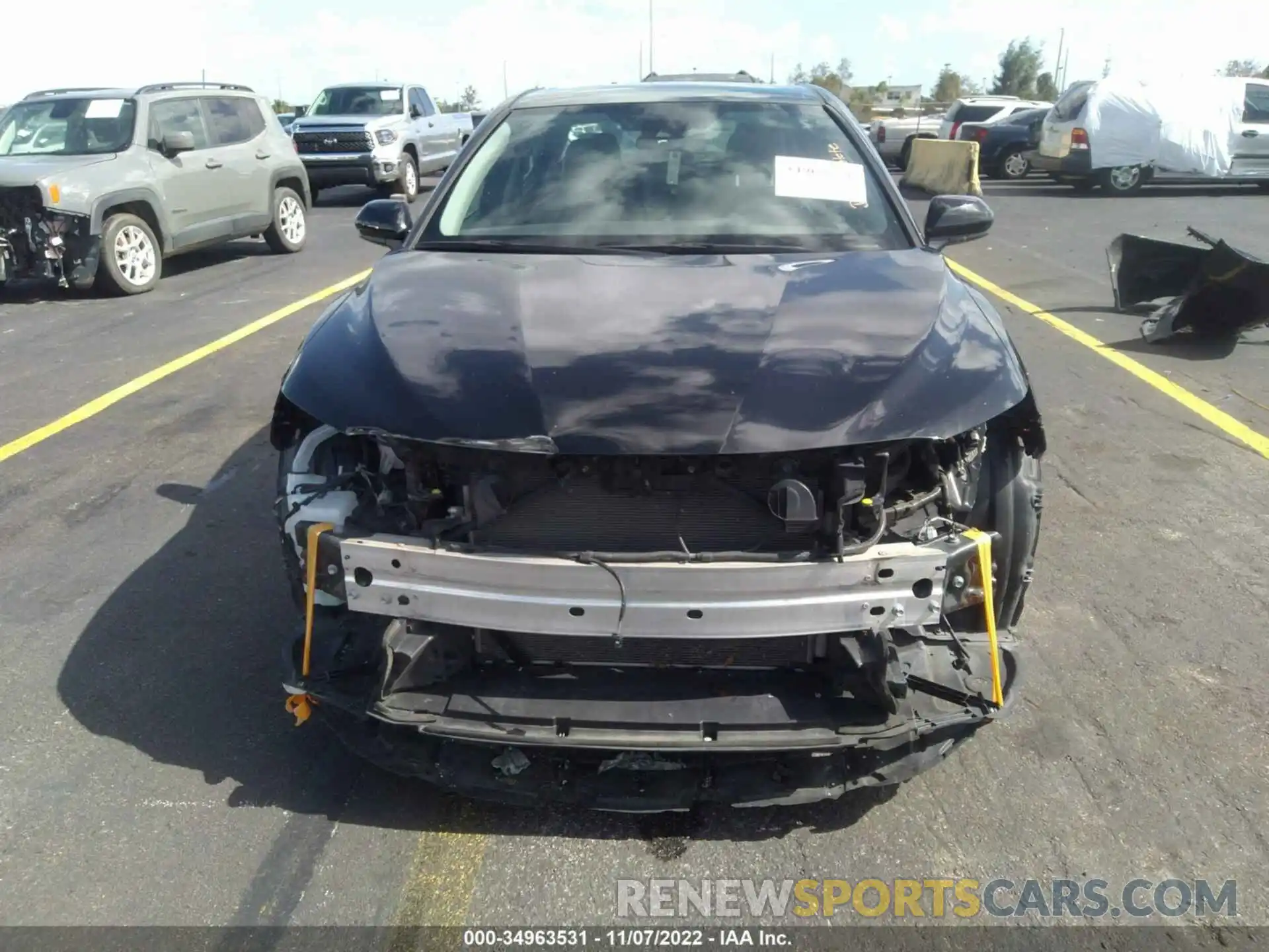 6 Photograph of a damaged car 4T1G11AK1LU907253 TOYOTA CAMRY 2020