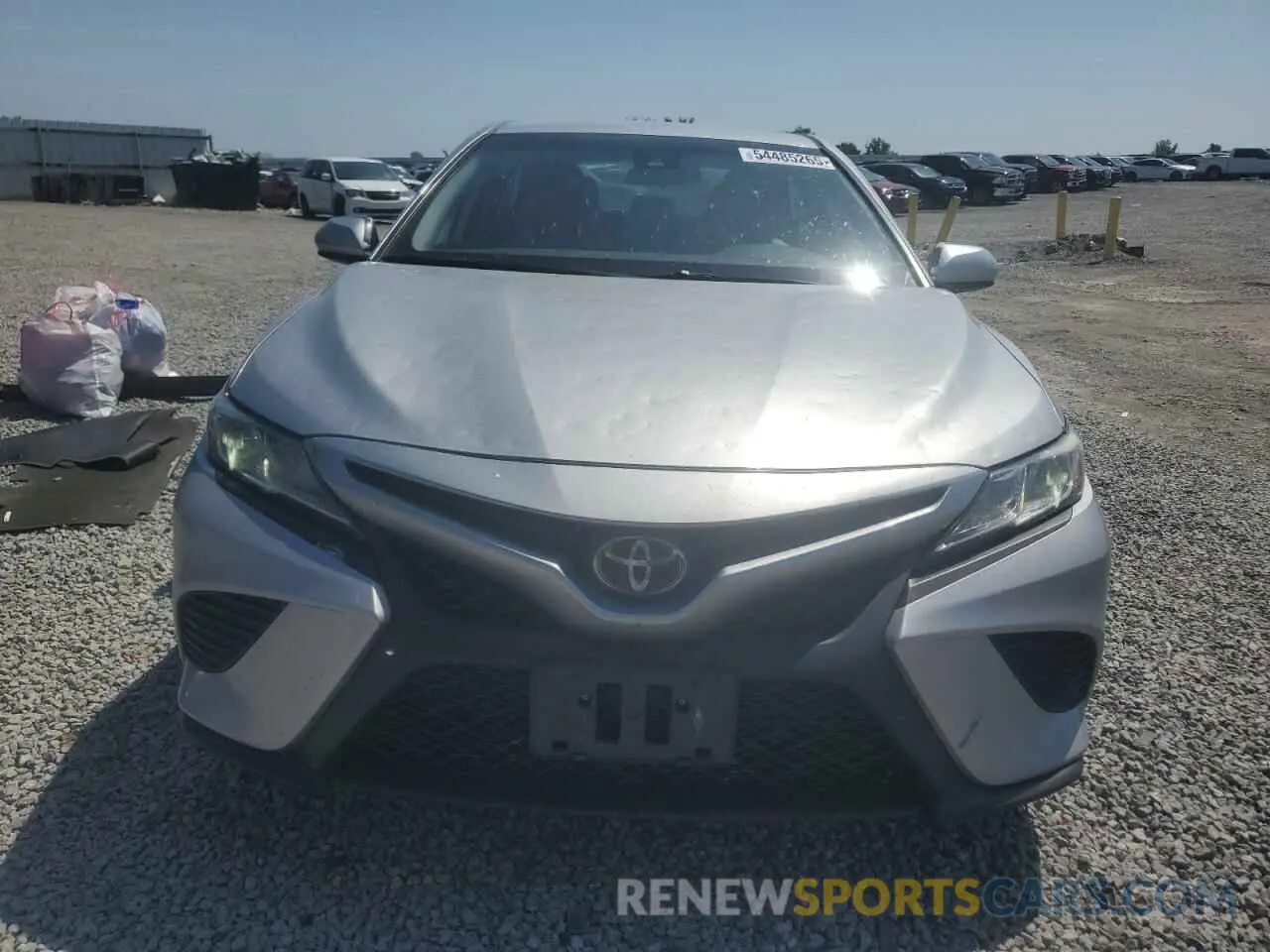 5 Photograph of a damaged car 4T1G11AK1LU909066 TOYOTA CAMRY 2020