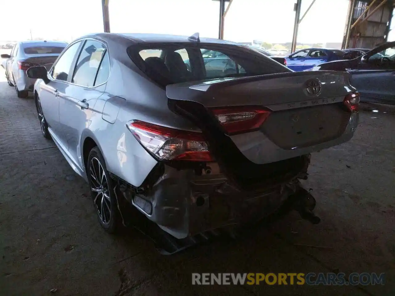 3 Photograph of a damaged car 4T1G11AK1LU915949 TOYOTA CAMRY 2020