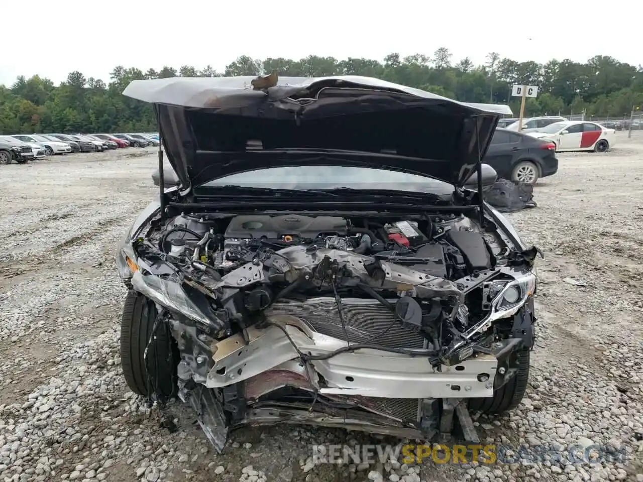 9 Photograph of a damaged car 4T1G11AK1LU922612 TOYOTA CAMRY 2020