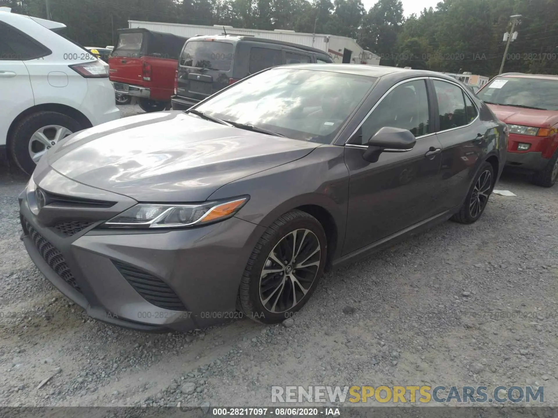 2 Photograph of a damaged car 4T1G11AK1LU923002 TOYOTA CAMRY 2020