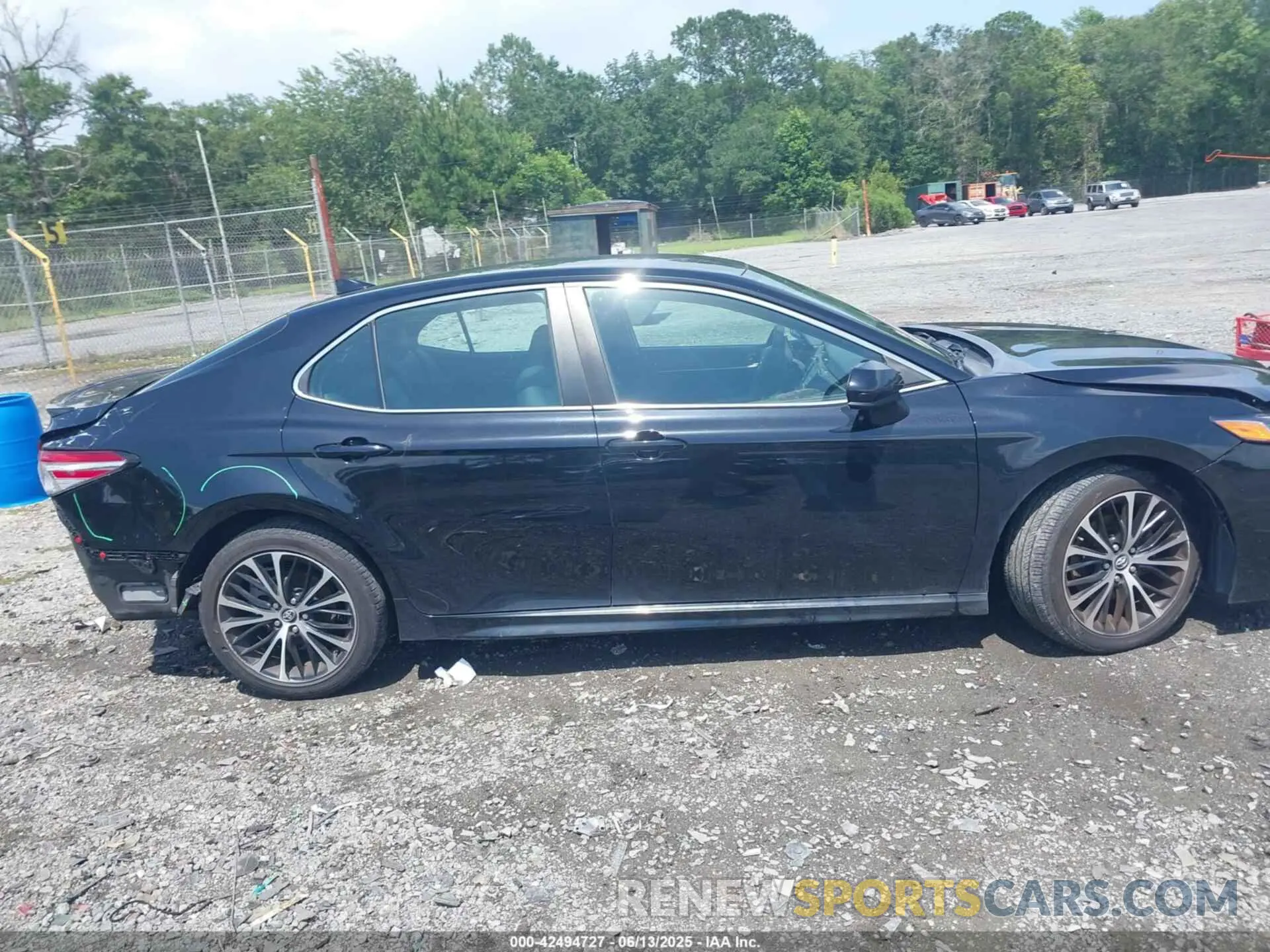 14 Photograph of a damaged car 4T1G11AK1LU926885 TOYOTA CAMRY 2020