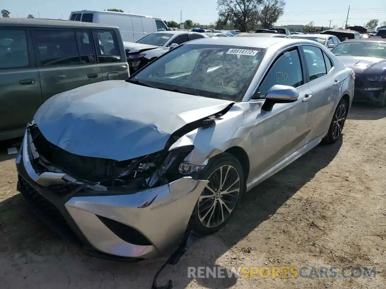 1 Photograph of a damaged car 4T1G11AK1LU930693 TOYOTA CAMRY 2020