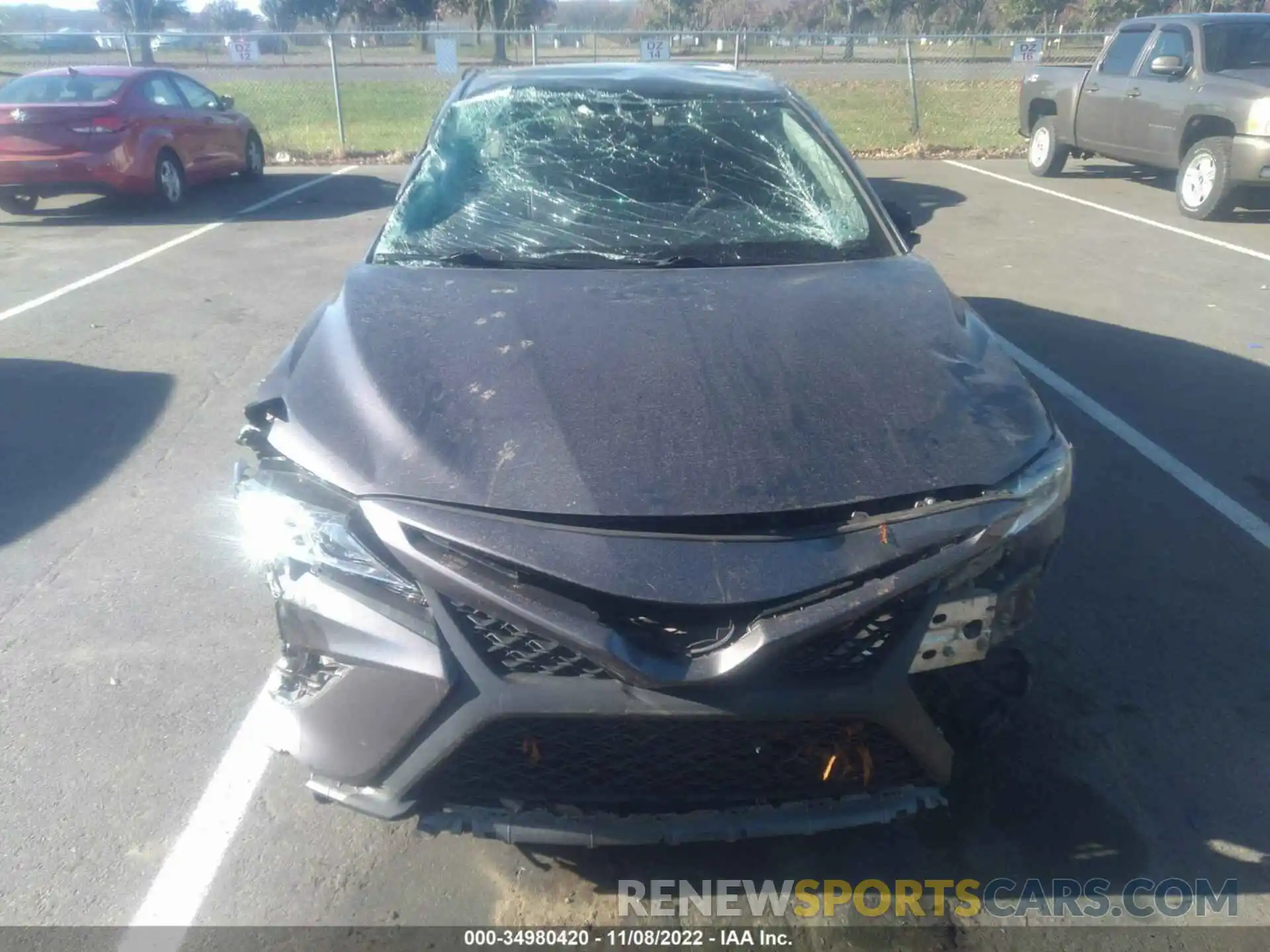 6 Photograph of a damaged car 4T1G11AK1LU932802 TOYOTA CAMRY 2020