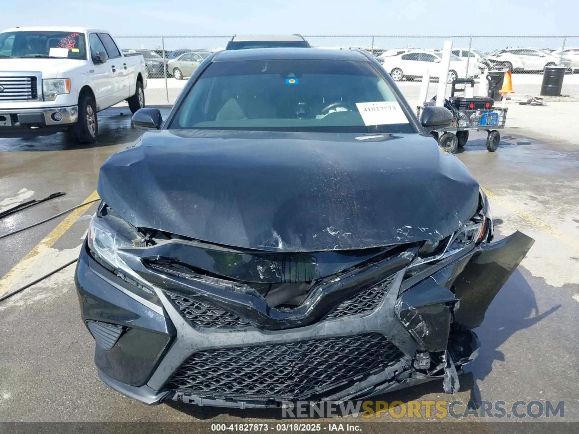 12 Photograph of a damaged car 4T1G11AK1LU939863 TOYOTA CAMRY 2020
