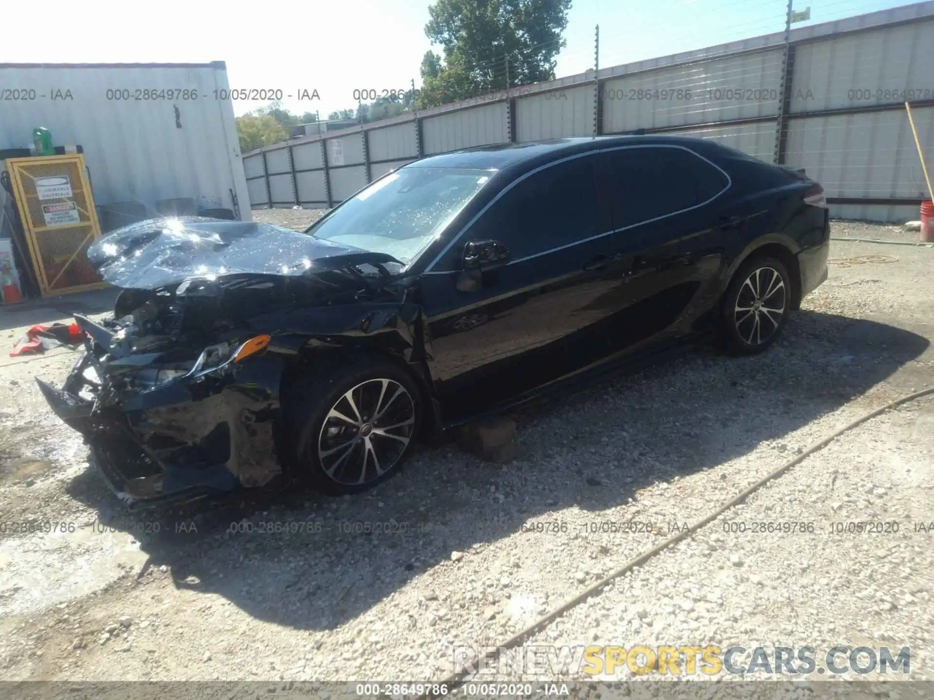 2 Photograph of a damaged car 4T1G11AK1LU950393 TOYOTA CAMRY 2020