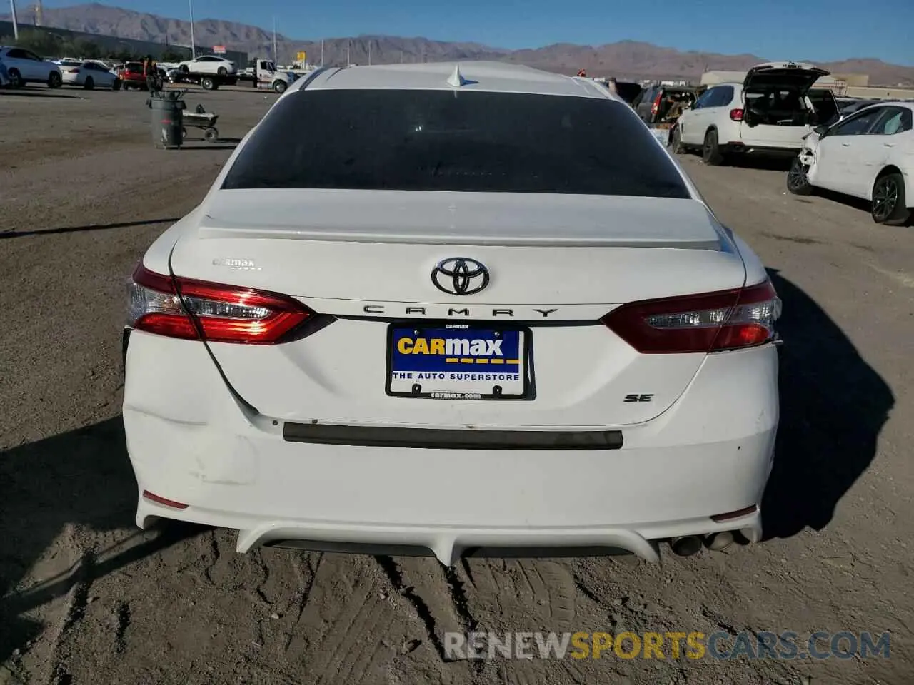 6 Photograph of a damaged car 4T1G11AK1LU961572 TOYOTA CAMRY 2020