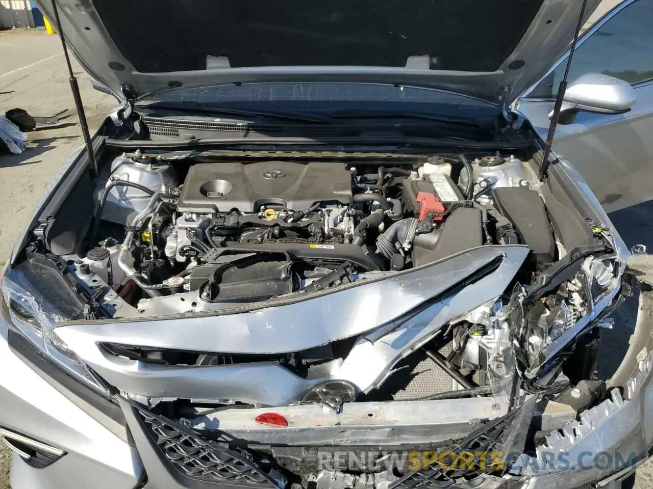 11 Photograph of a damaged car 4T1G11AK1LU972670 TOYOTA CAMRY 2020