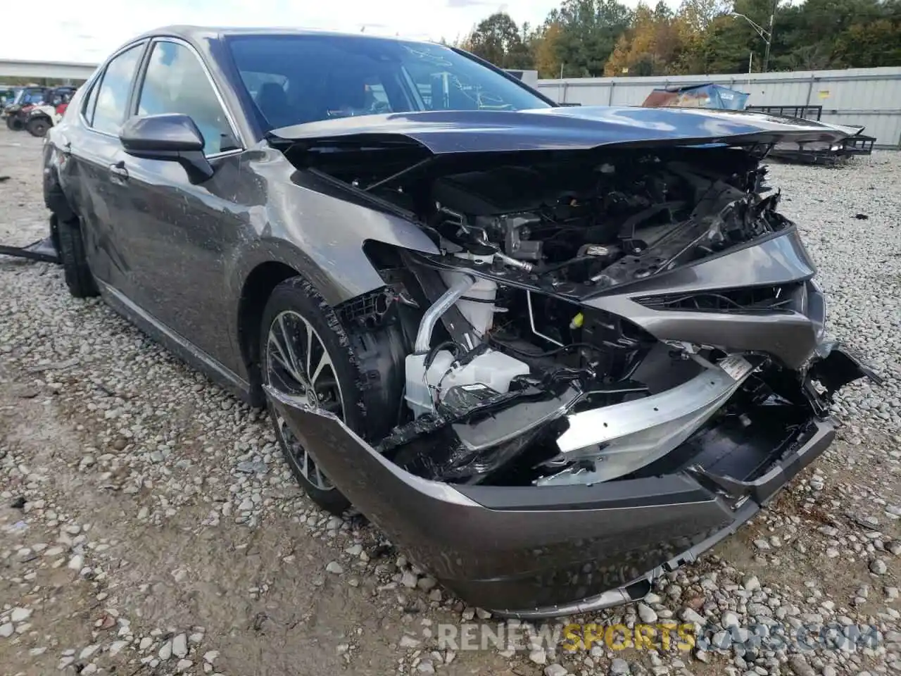 1 Photograph of a damaged car 4T1G11AK1LU978629 TOYOTA CAMRY 2020