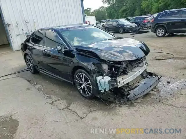 14 Photograph of a damaged car 4T1G11AK1LU982275 TOYOTA CAMRY 2020