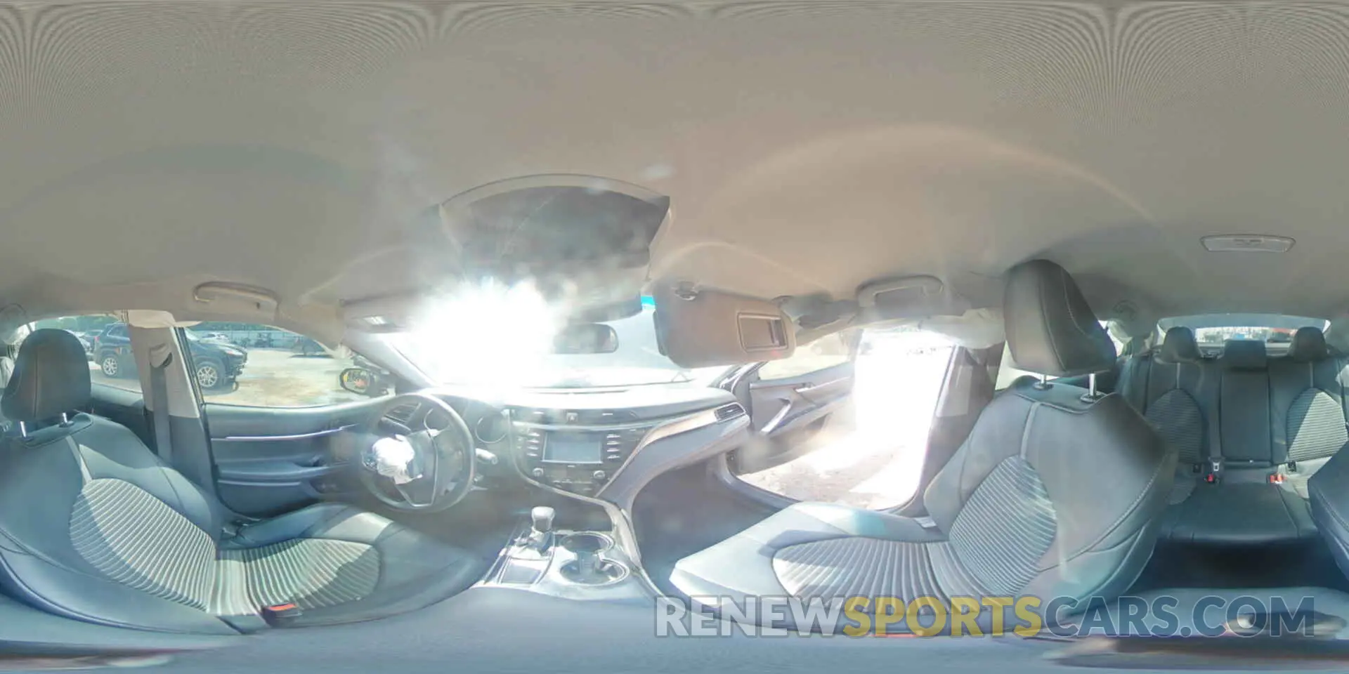 15 Photograph of a damaged car 4T1G11AK1LU982275 TOYOTA CAMRY 2020