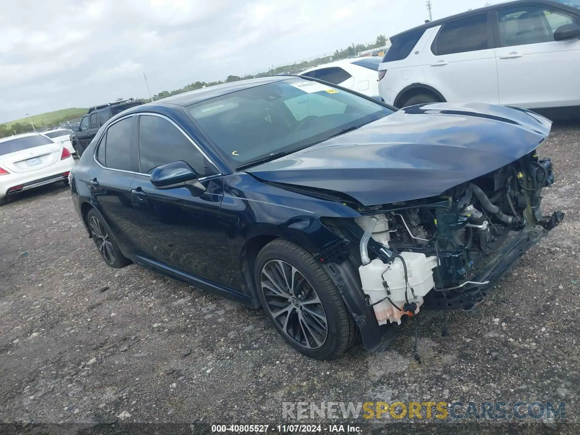 1 Photograph of a damaged car 4T1G11AK1LU988867 TOYOTA CAMRY 2020