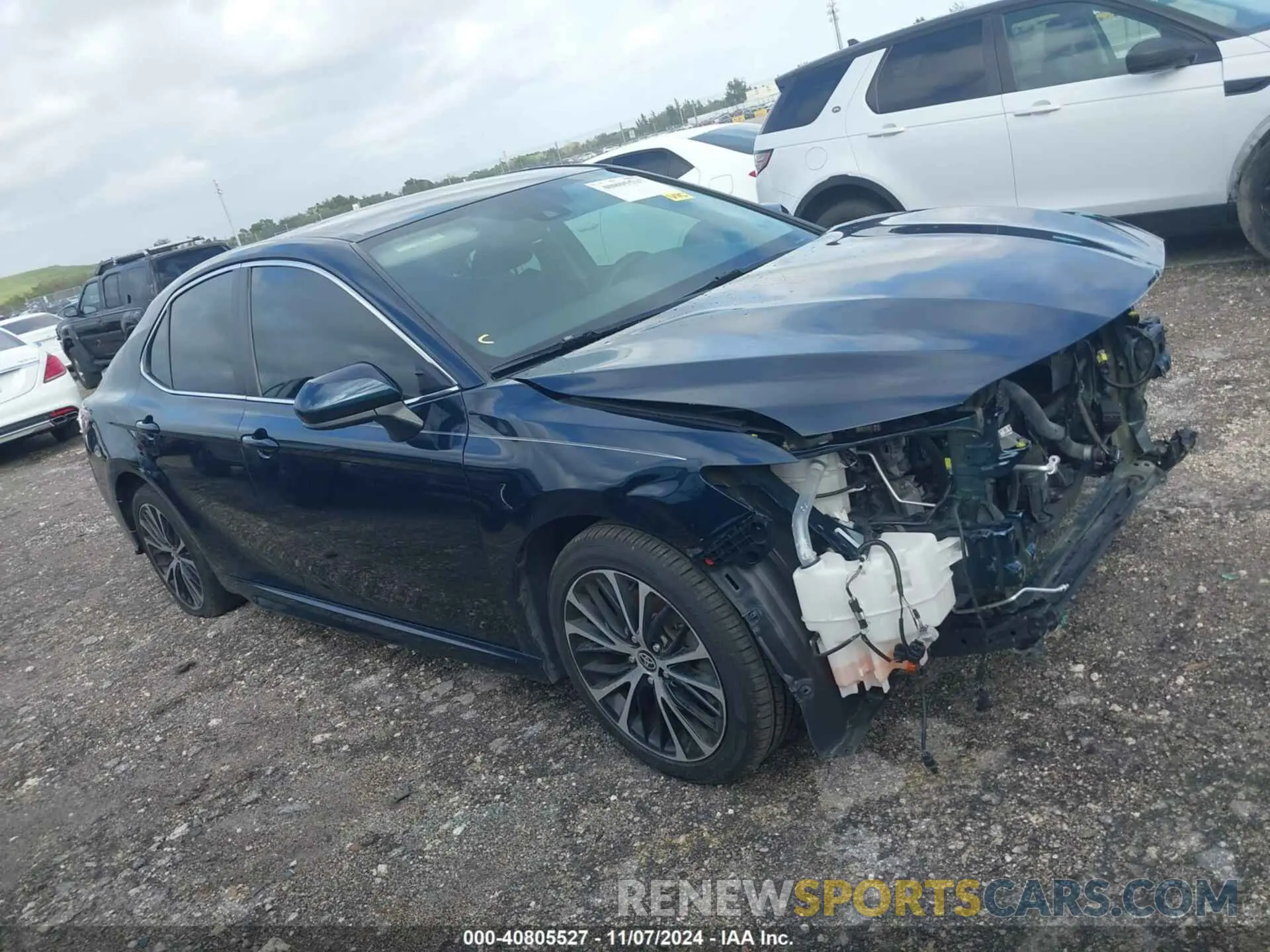 13 Photograph of a damaged car 4T1G11AK1LU988867 TOYOTA CAMRY 2020