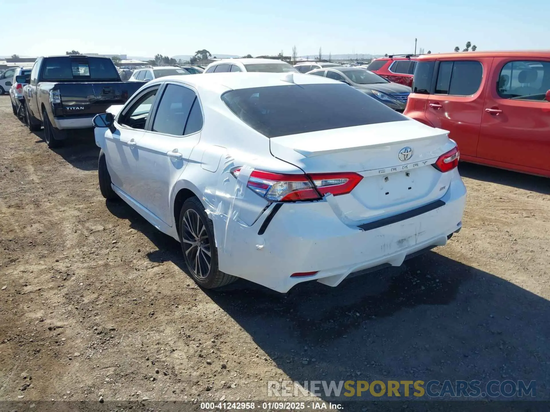 3 Photograph of a damaged car 4T1G11AK2LU302335 TOYOTA CAMRY 2020