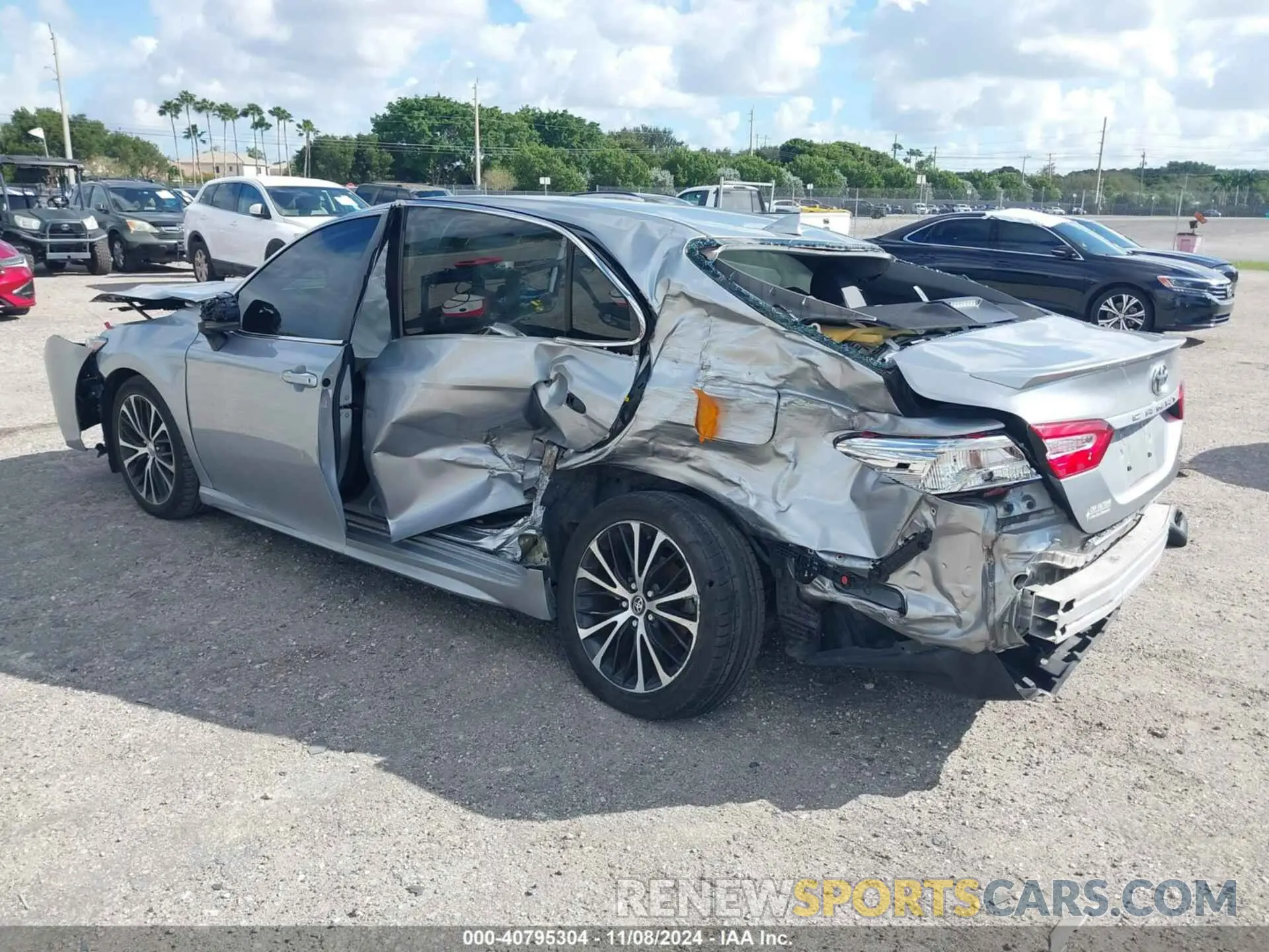 3 Photograph of a damaged car 4T1G11AK2LU307082 TOYOTA CAMRY 2020
