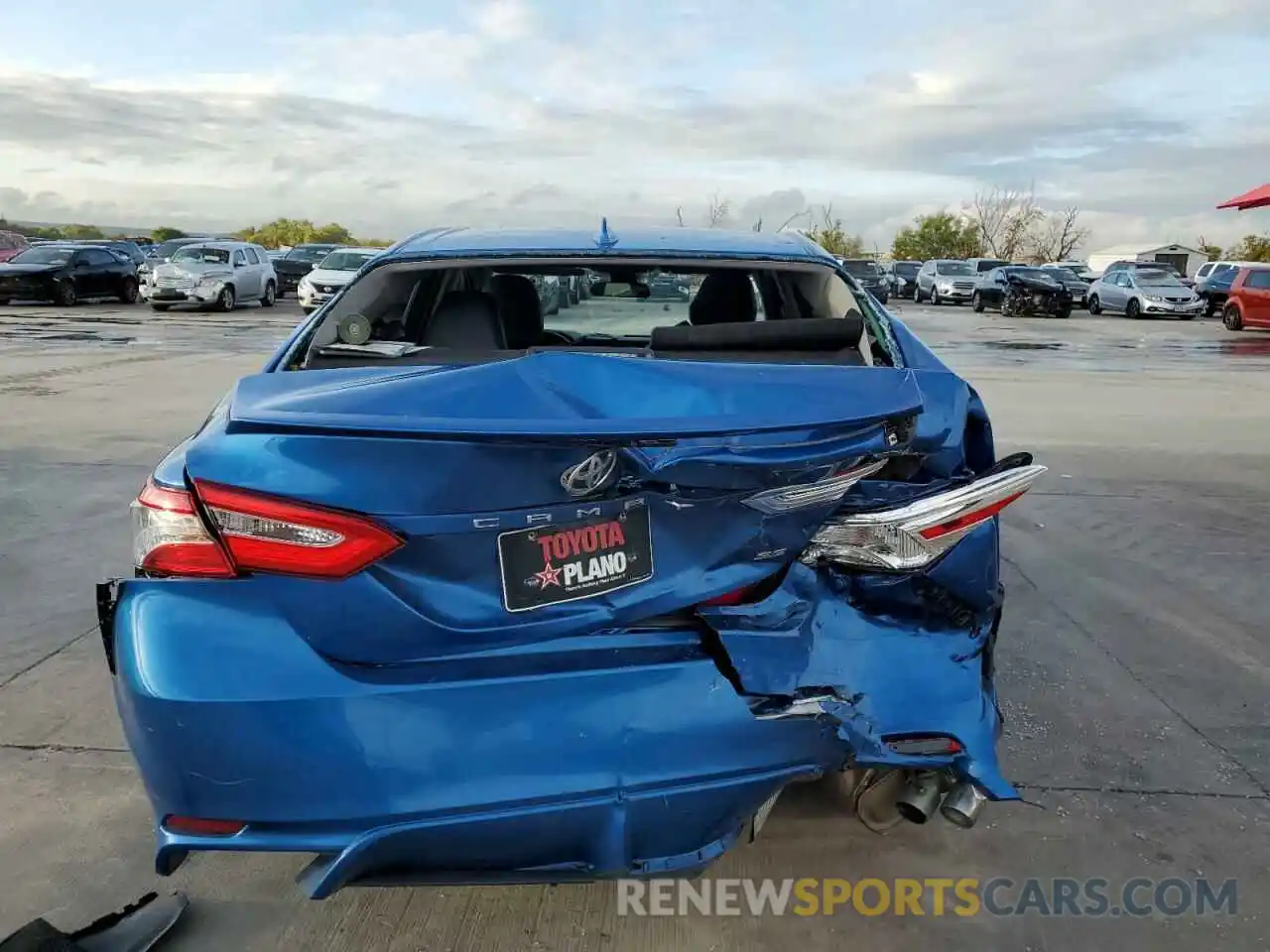 9 Photograph of a damaged car 4T1G11AK2LU311441 TOYOTA CAMRY 2020