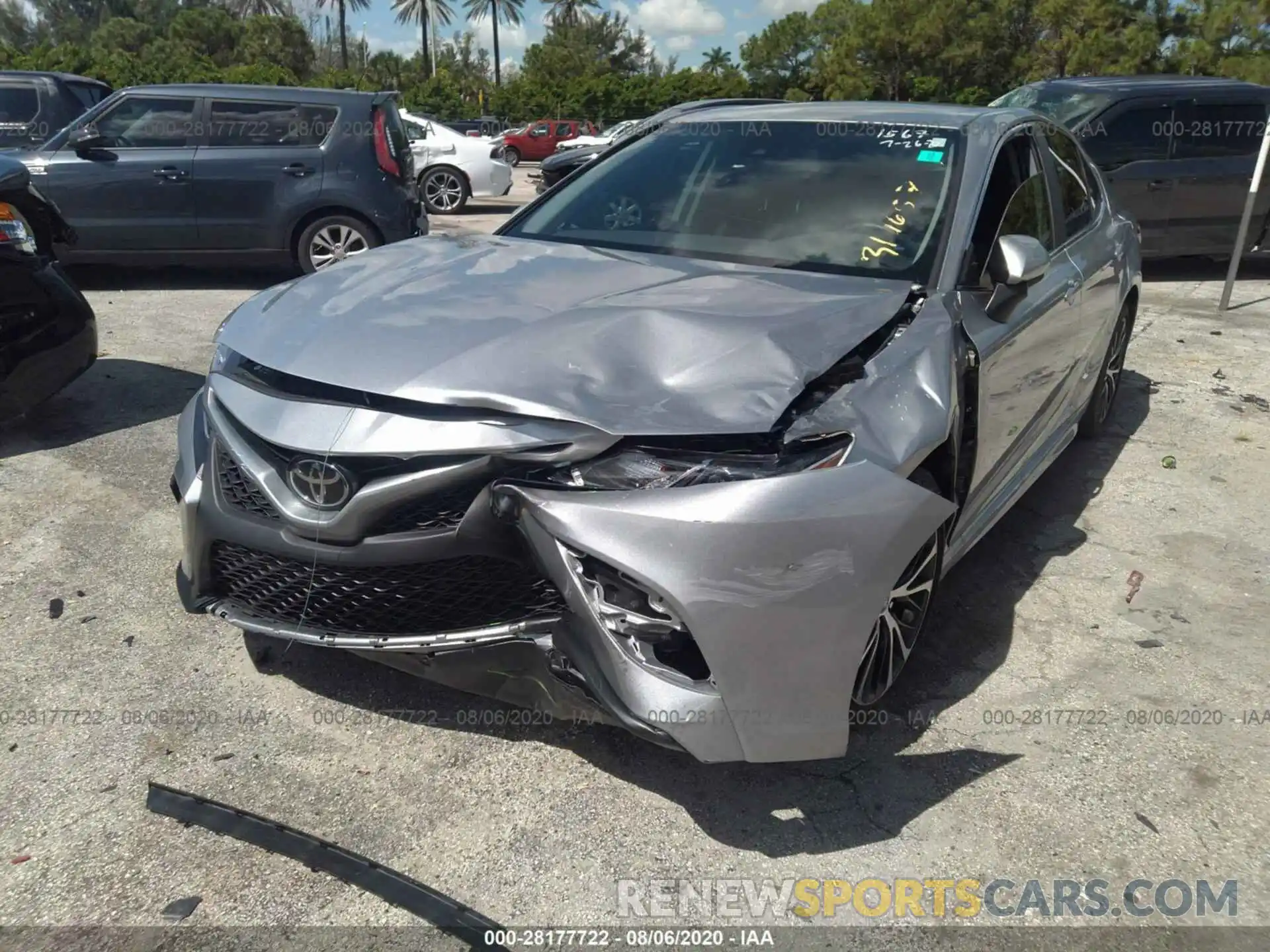 6 Photograph of a damaged car 4T1G11AK2LU311567 TOYOTA CAMRY 2020