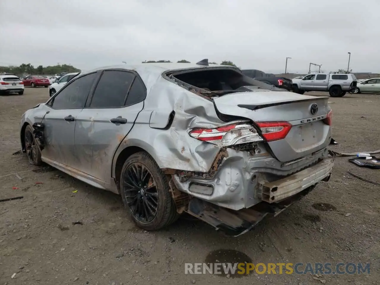 3 Photograph of a damaged car 4T1G11AK2LU315120 TOYOTA CAMRY 2020