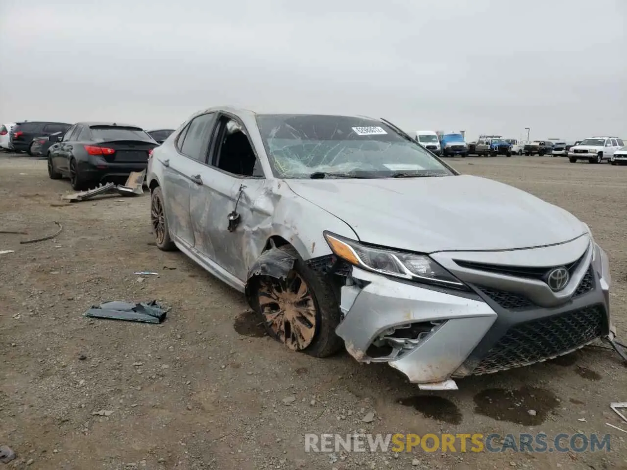 9 Photograph of a damaged car 4T1G11AK2LU315120 TOYOTA CAMRY 2020