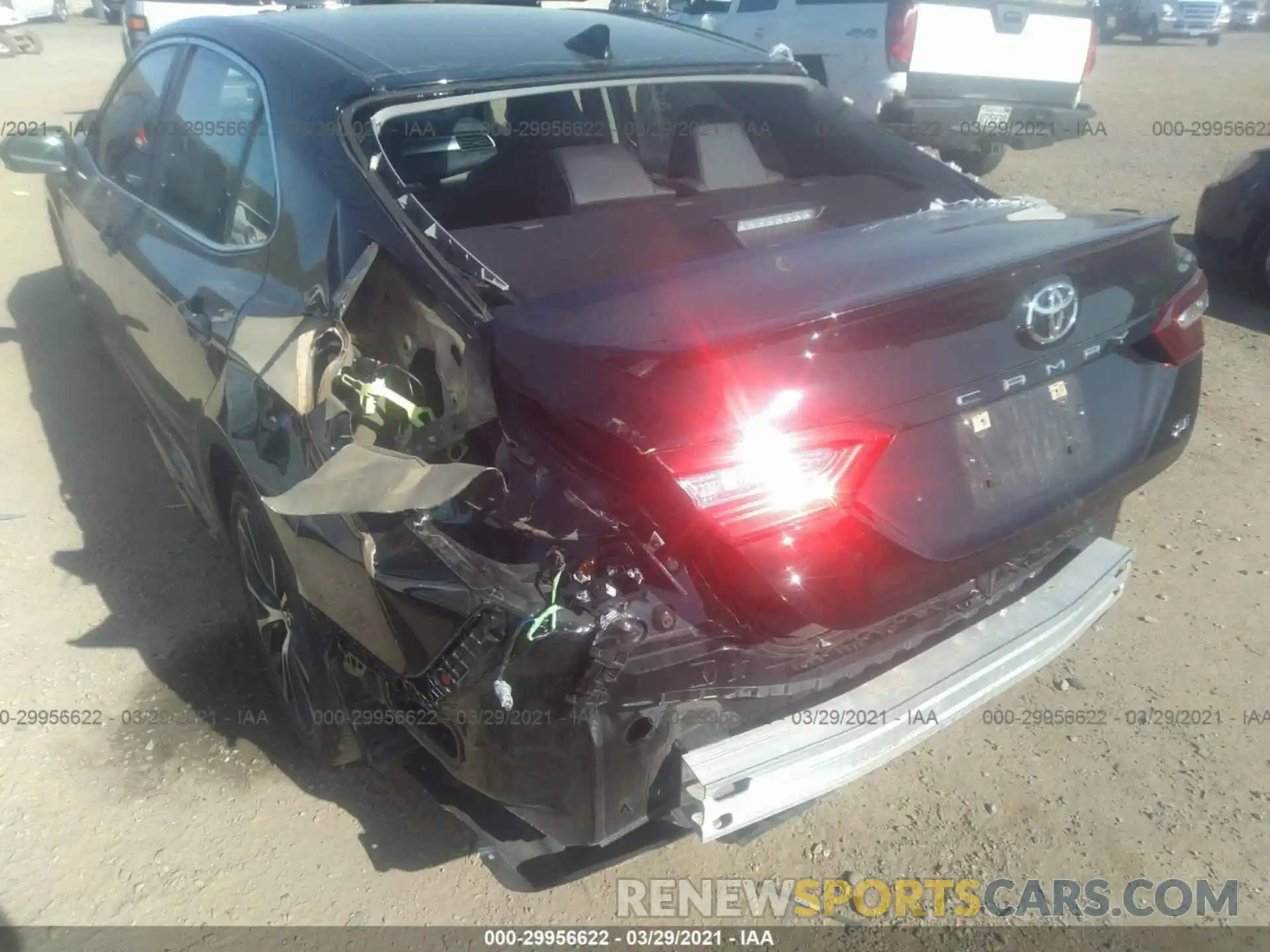 6 Photograph of a damaged car 4T1G11AK2LU330457 TOYOTA CAMRY 2020