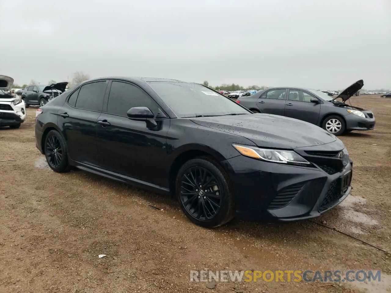 4 Photograph of a damaged car 4T1G11AK2LU330796 TOYOTA CAMRY 2020