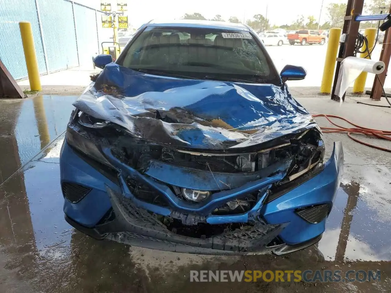 5 Photograph of a damaged car 4T1G11AK2LU332483 TOYOTA CAMRY 2020