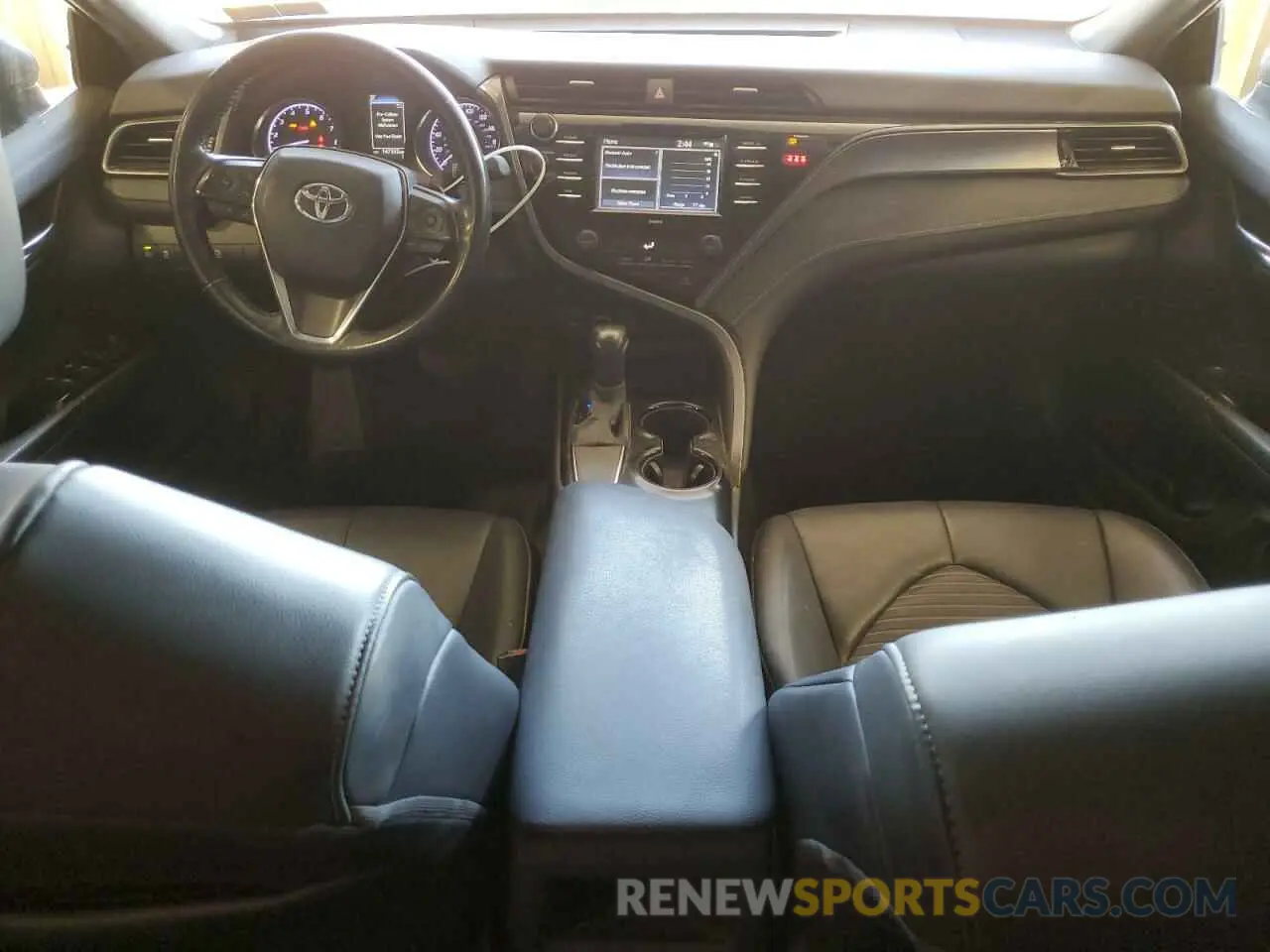 8 Photograph of a damaged car 4T1G11AK2LU336419 TOYOTA CAMRY 2020