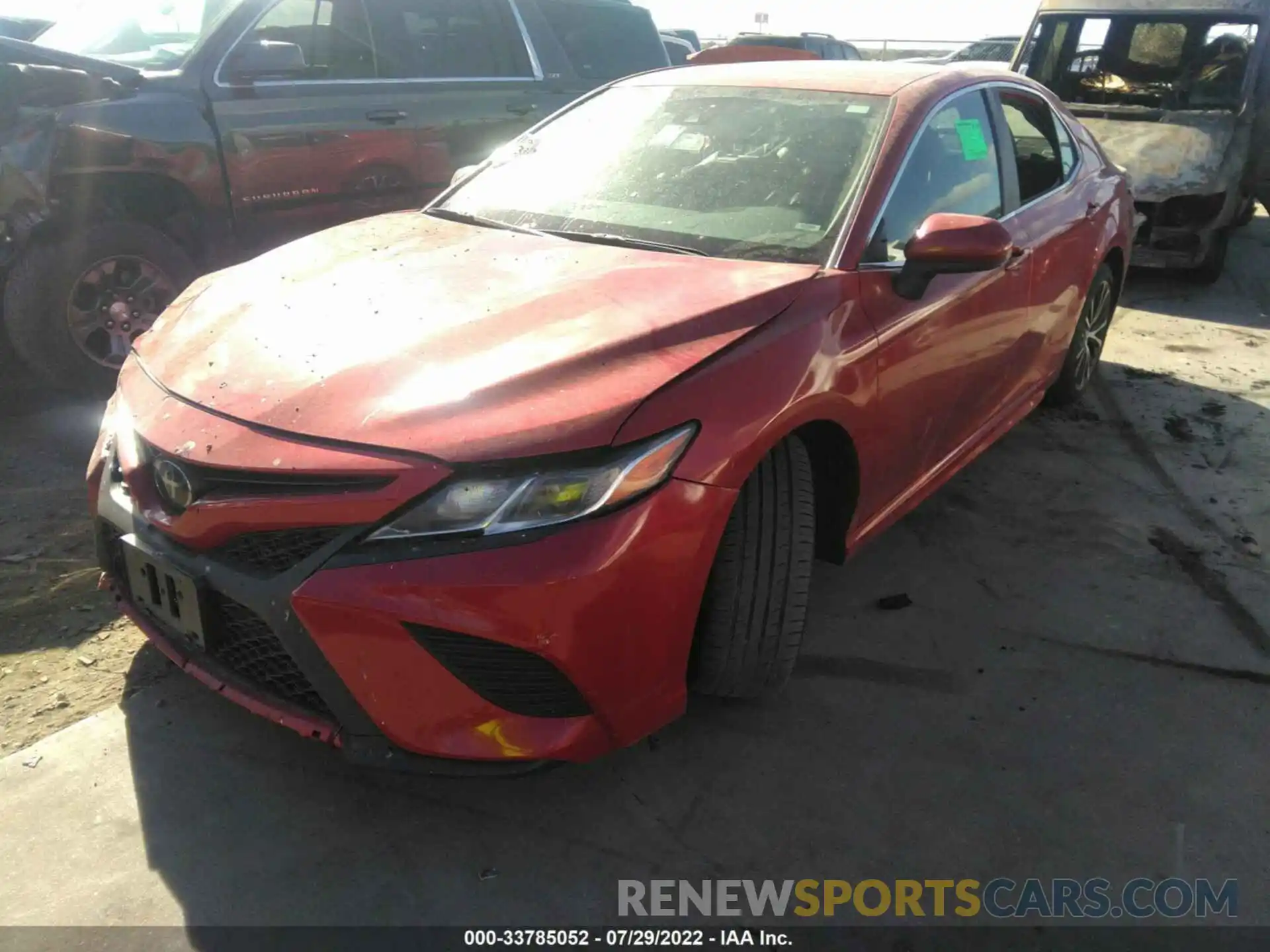 2 Photograph of a damaged car 4T1G11AK2LU347923 TOYOTA CAMRY 2020