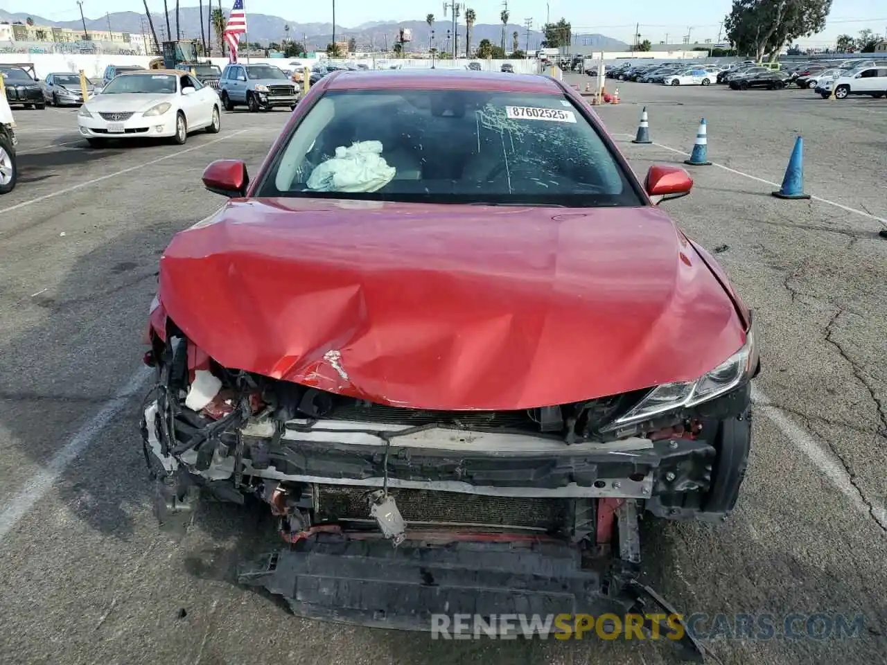 5 Photograph of a damaged car 4T1G11AK2LU348621 TOYOTA CAMRY 2020