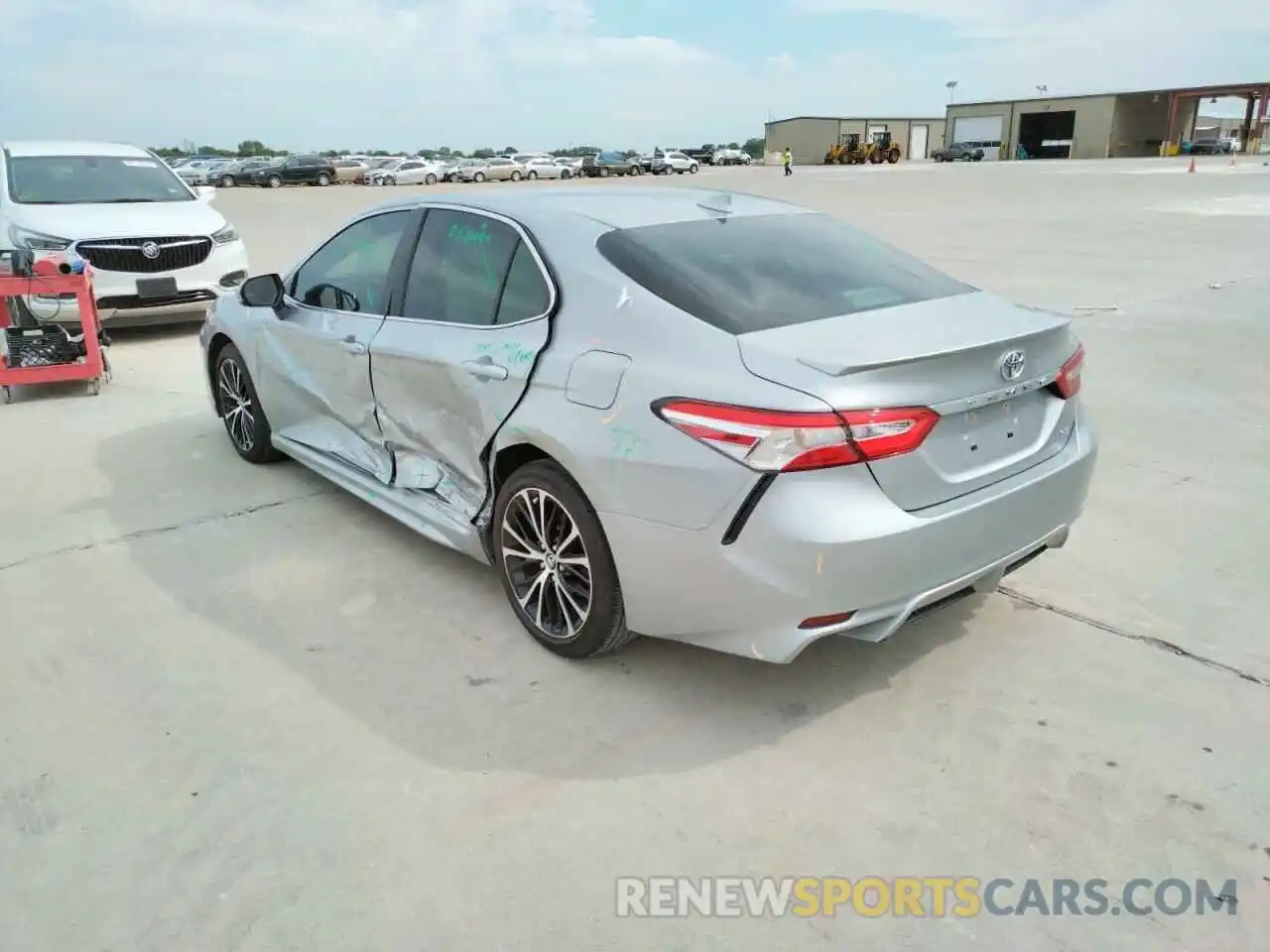 3 Photograph of a damaged car 4T1G11AK2LU353446 TOYOTA CAMRY 2020