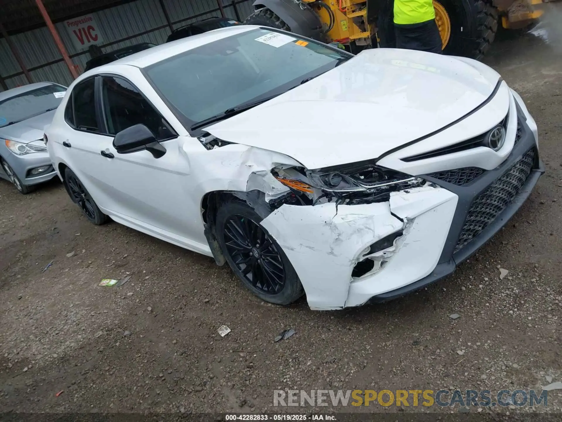 1 Photograph of a damaged car 4T1G11AK2LU354922 TOYOTA CAMRY 2020
